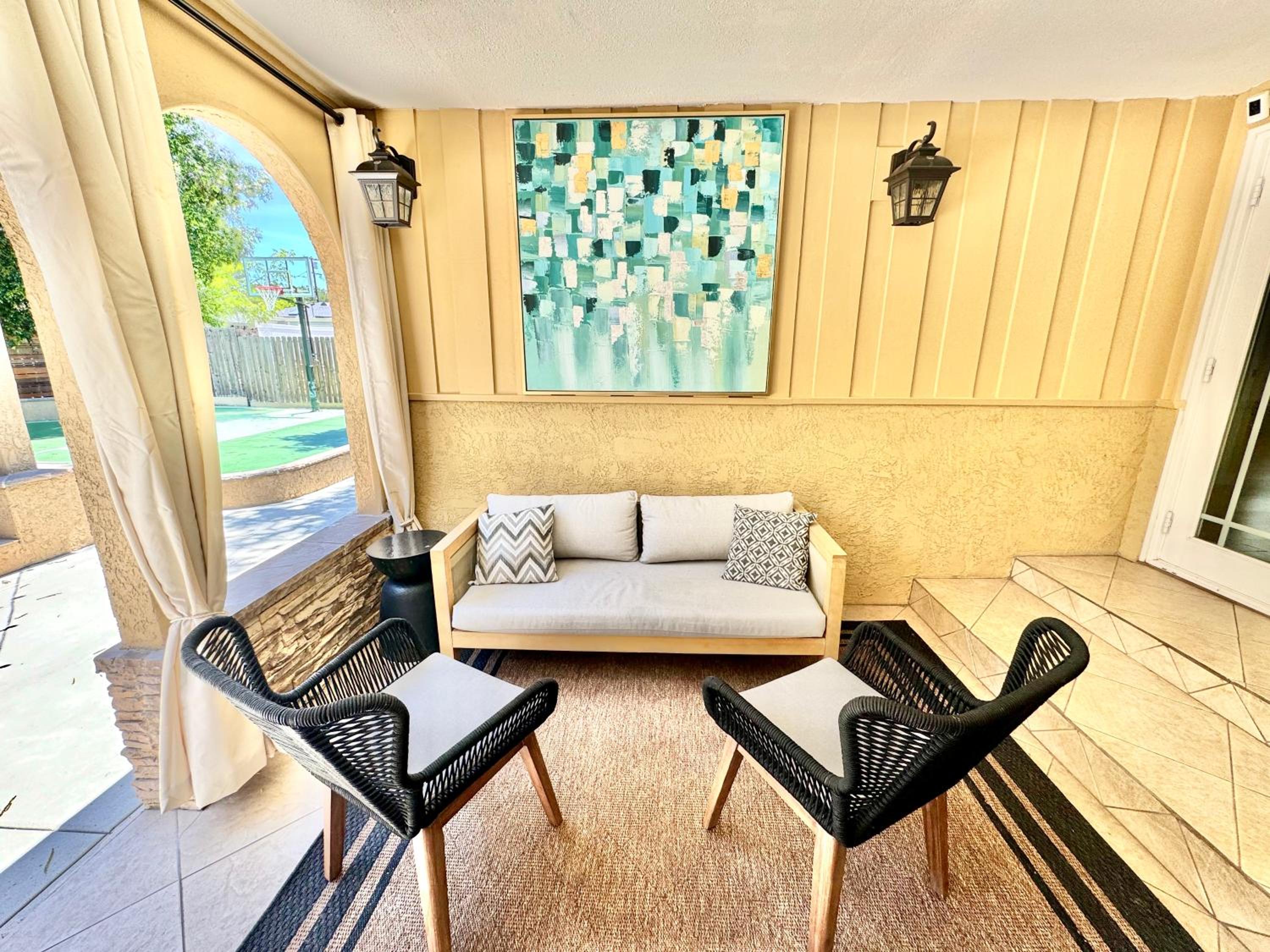 lounge