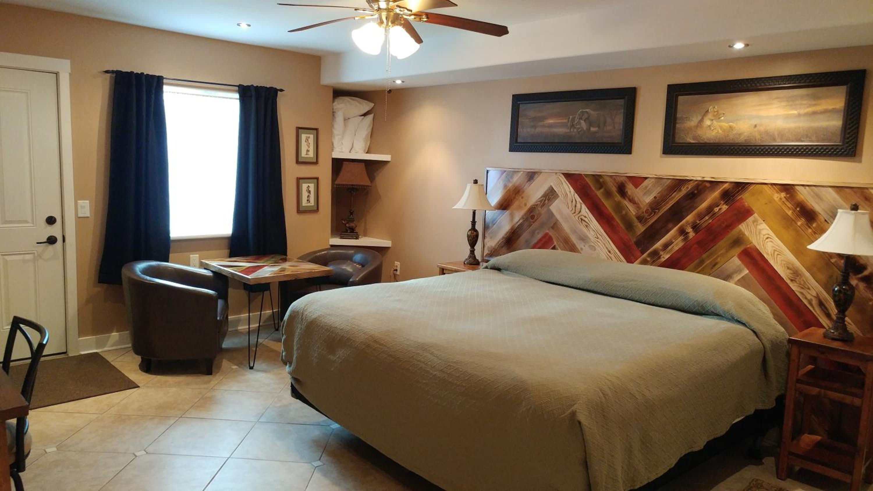 Lionheart Guest House