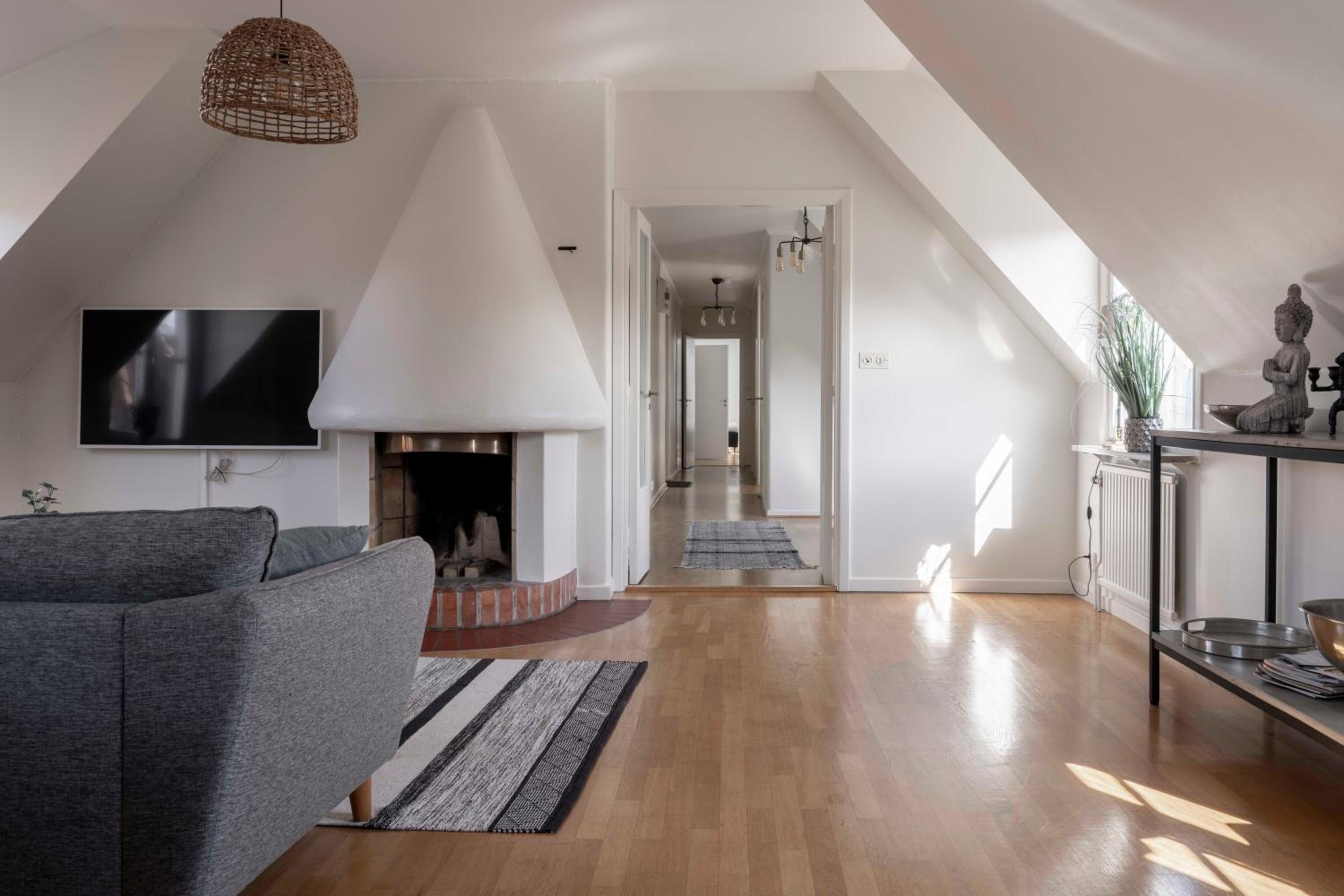 Cozy 3 -bedroom apartment in middle of Visby view 4