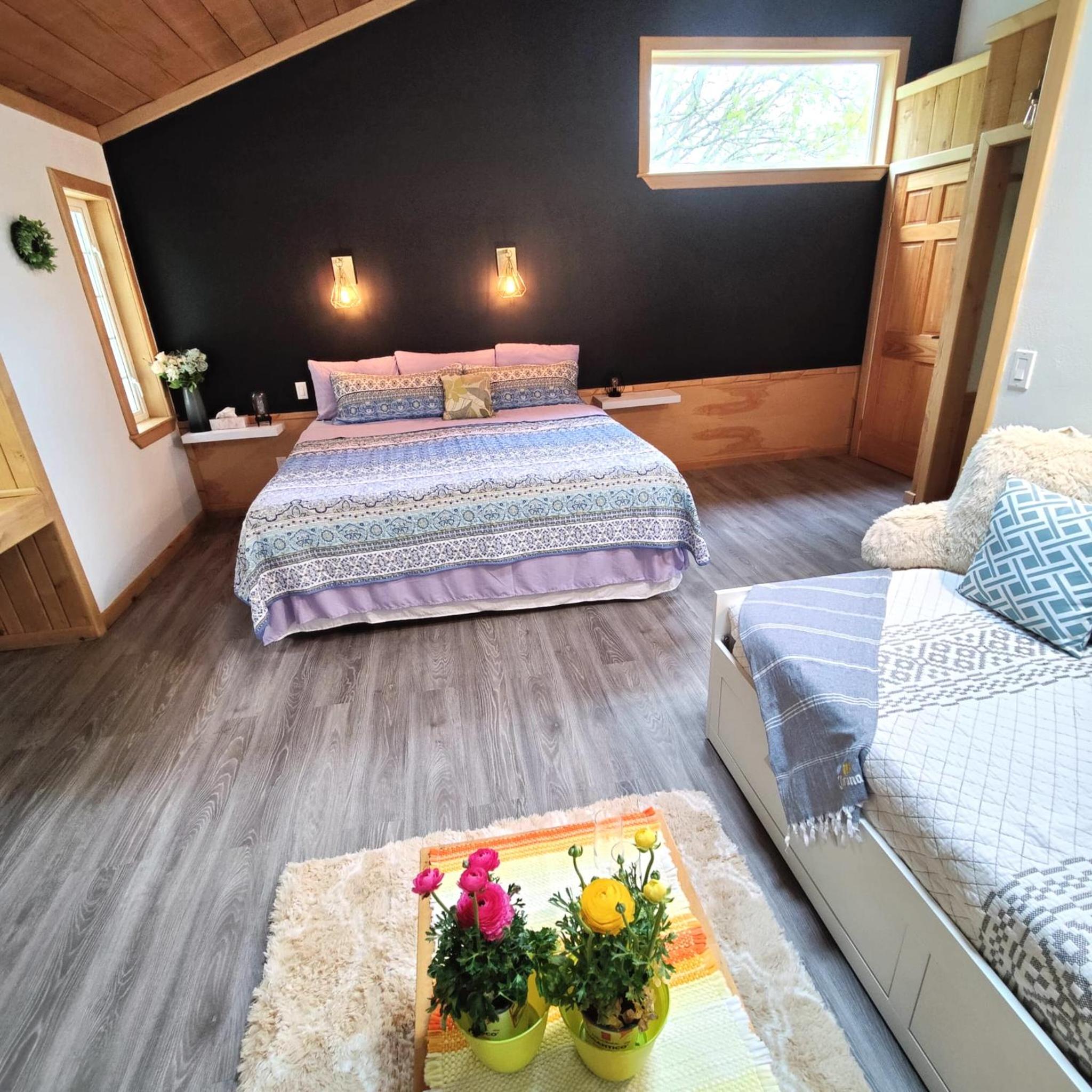 Hummingbird B&B