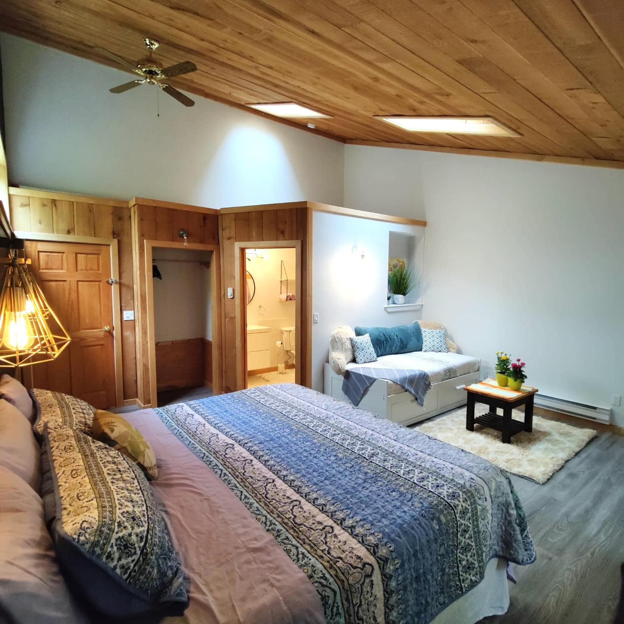 Hummingbird B&B