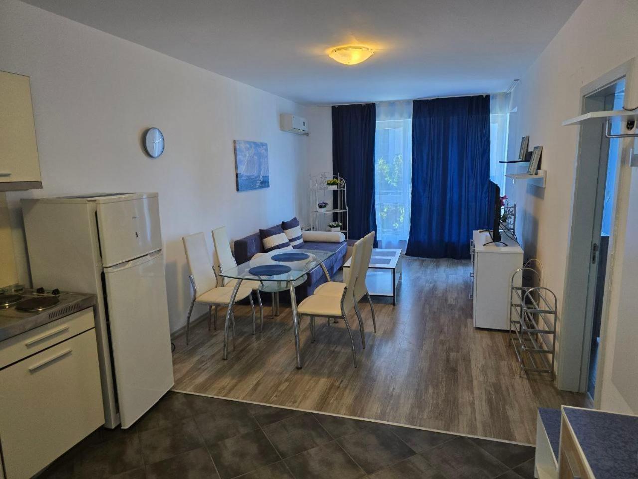 POMORIE Luxury Appartment