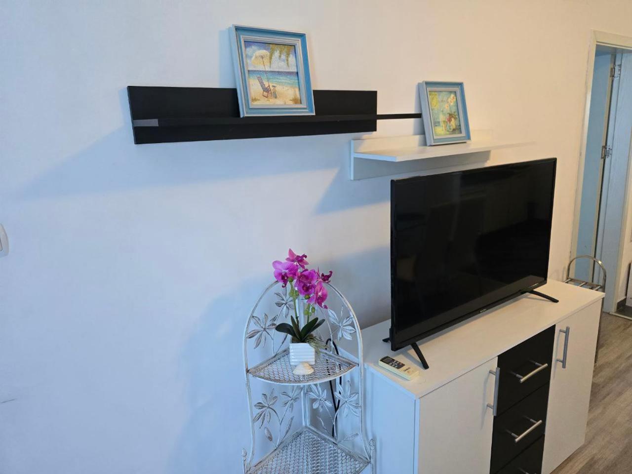 POMORIE Luxury Appartment
