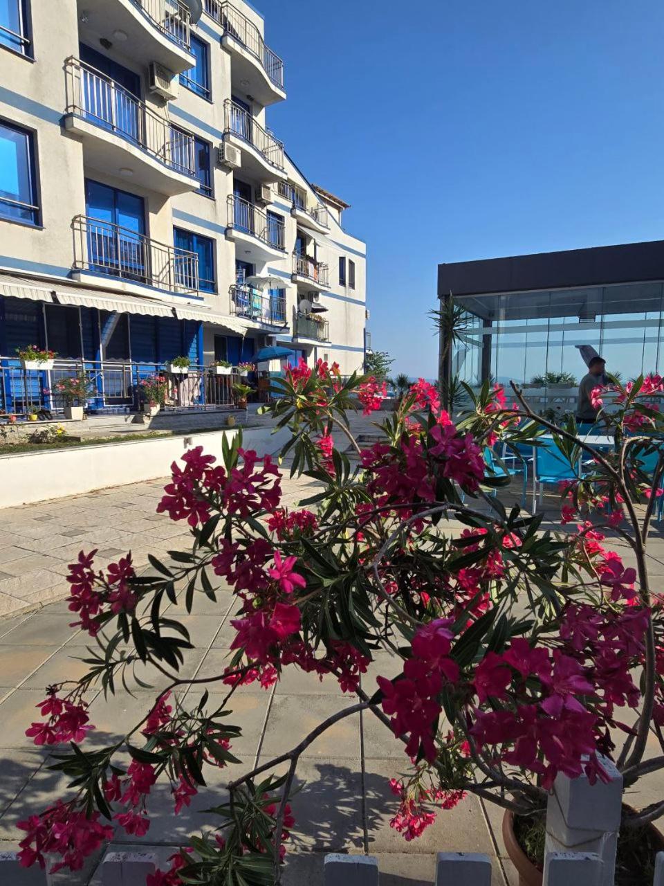 POMORIE Luxury Appartment