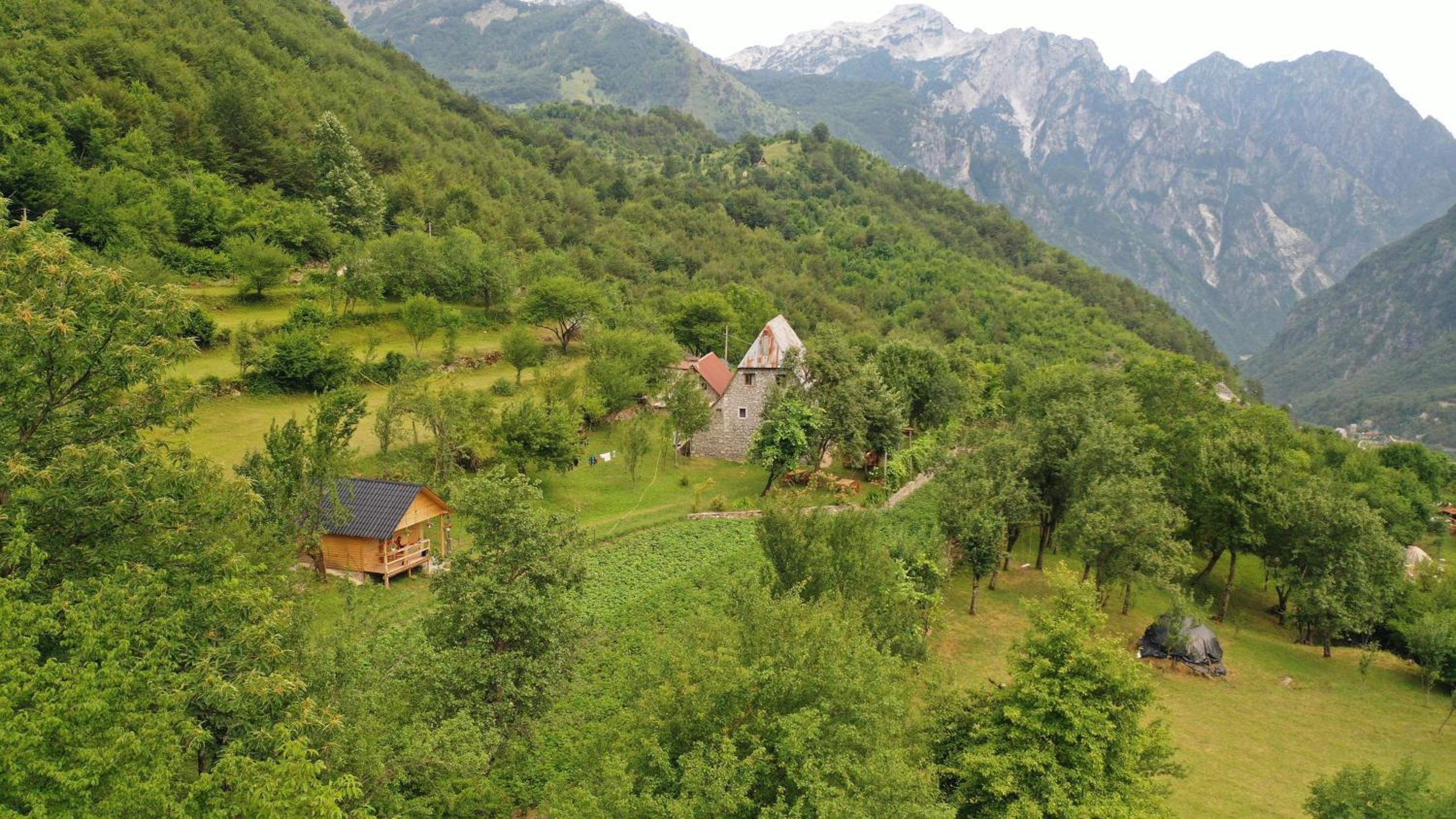 Bujtina Shkambi