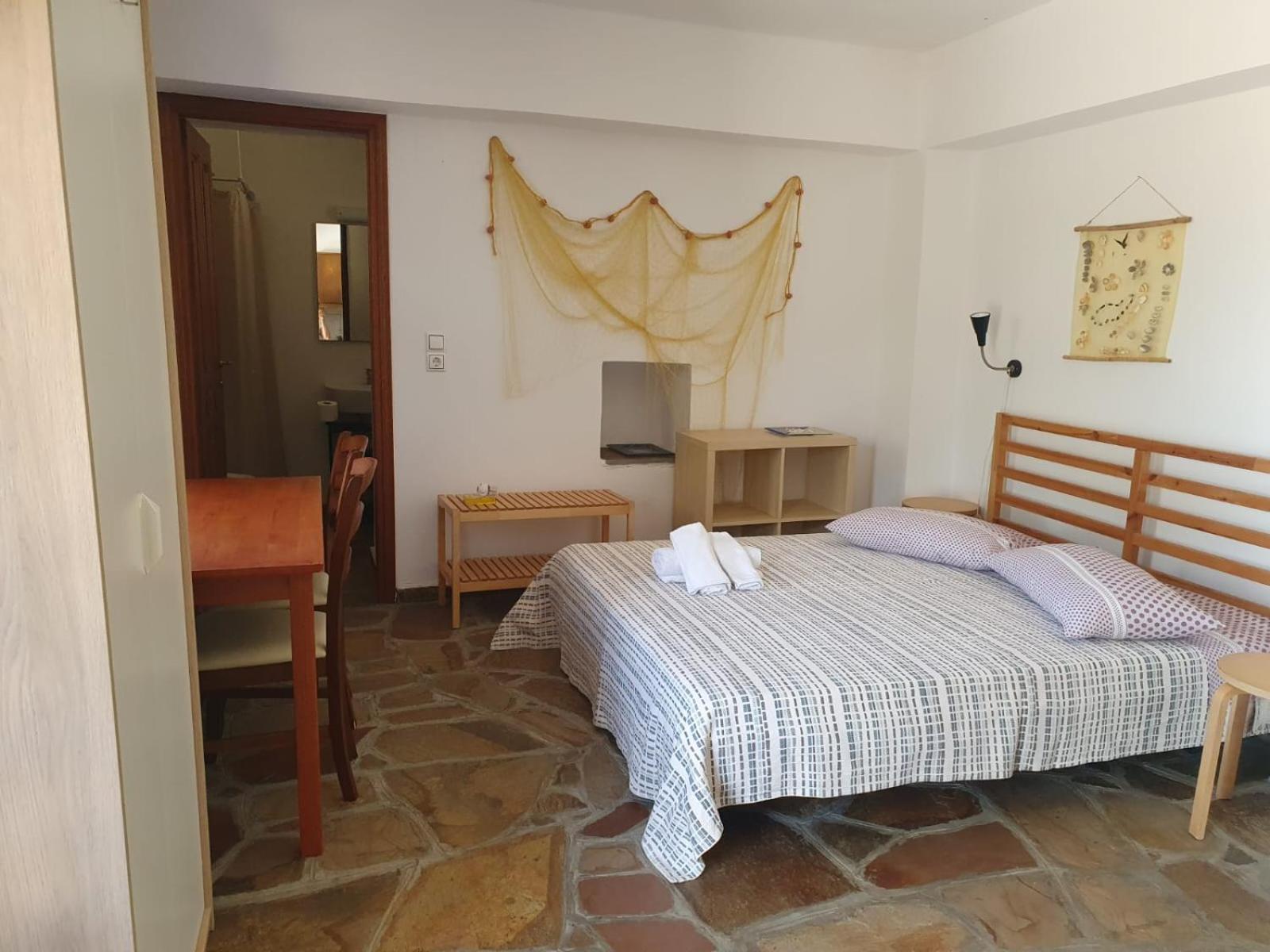 Moratika Farmhouse