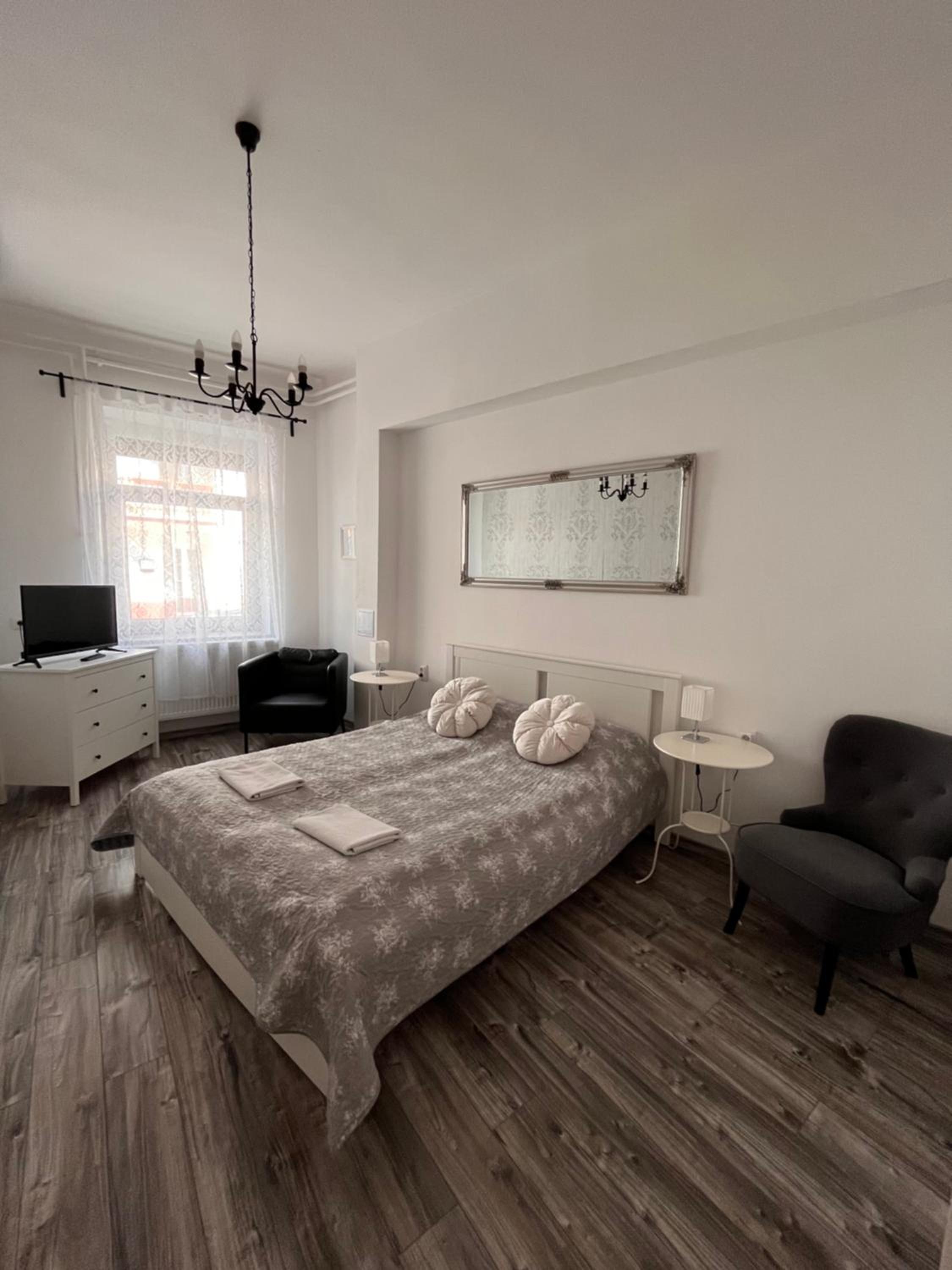 Pacsirta Apartmanház view 5