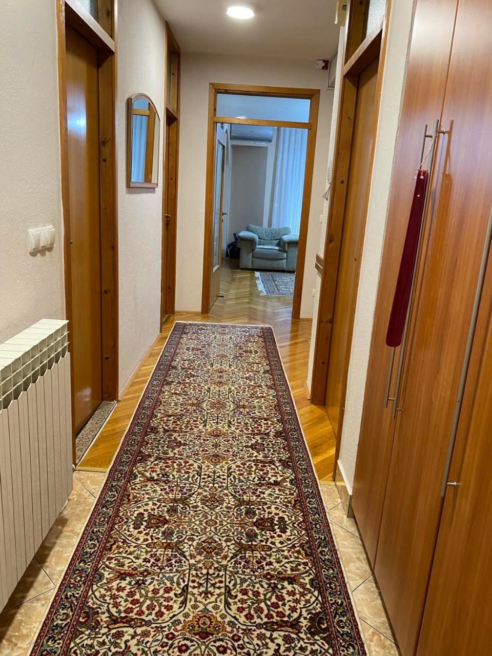 Svraka Residence