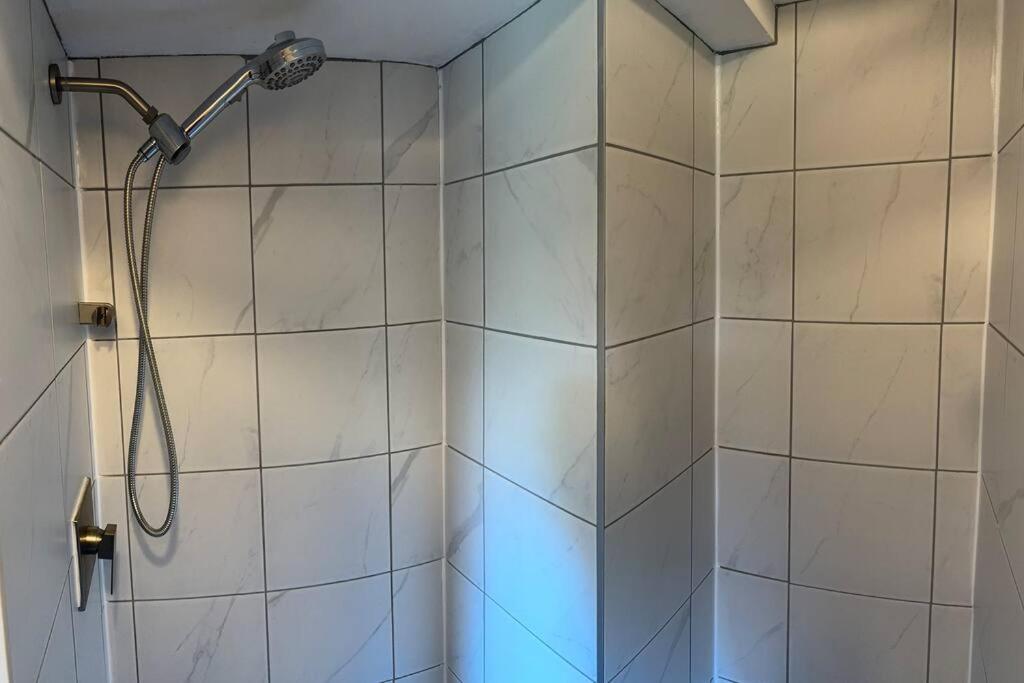 Chalet Scott SPA sur Rivière