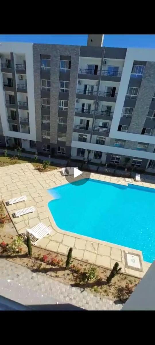 Wonderful two-bedroom apartment balcony in Fanadir aqua park beach