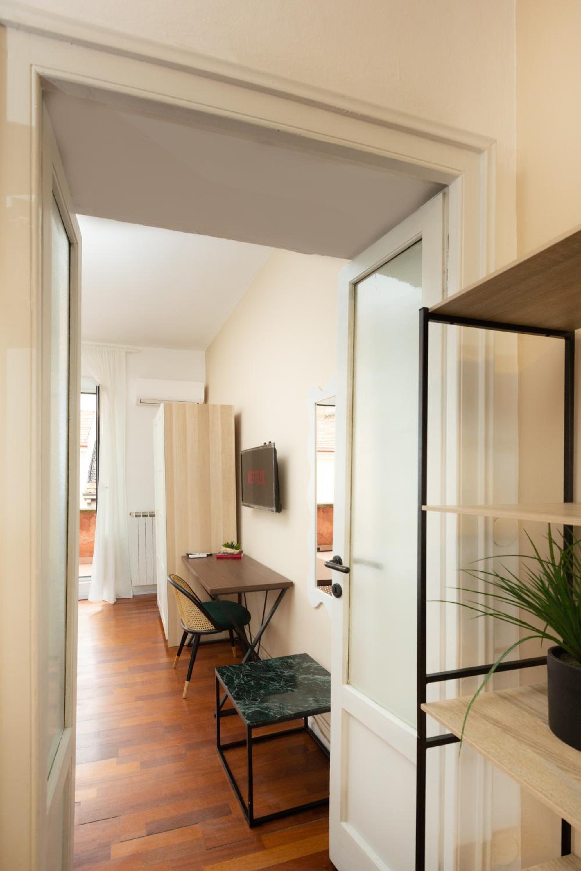 hotel room