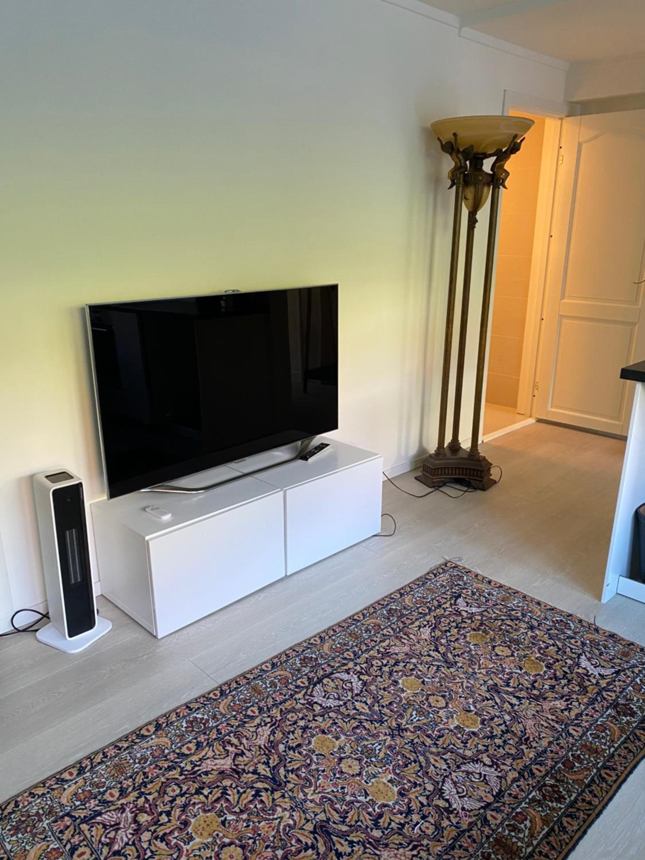 Hybel leies ut plass til 3 view 4