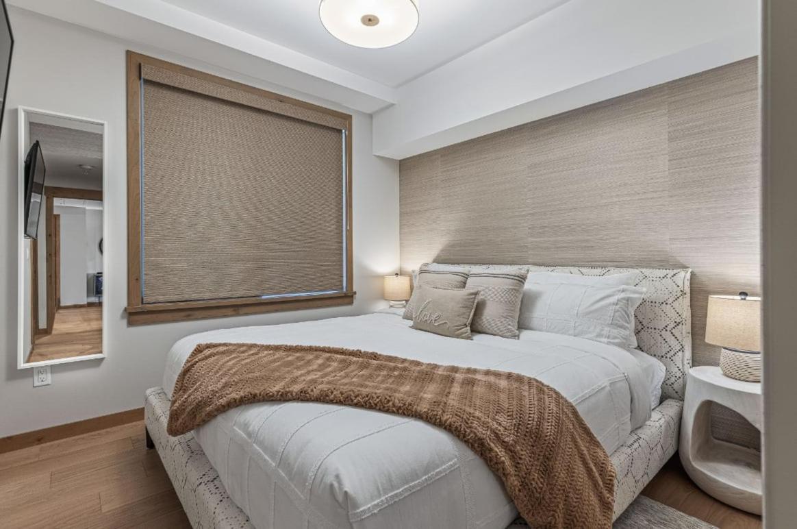 Rundle Lux Villa at Timberstone