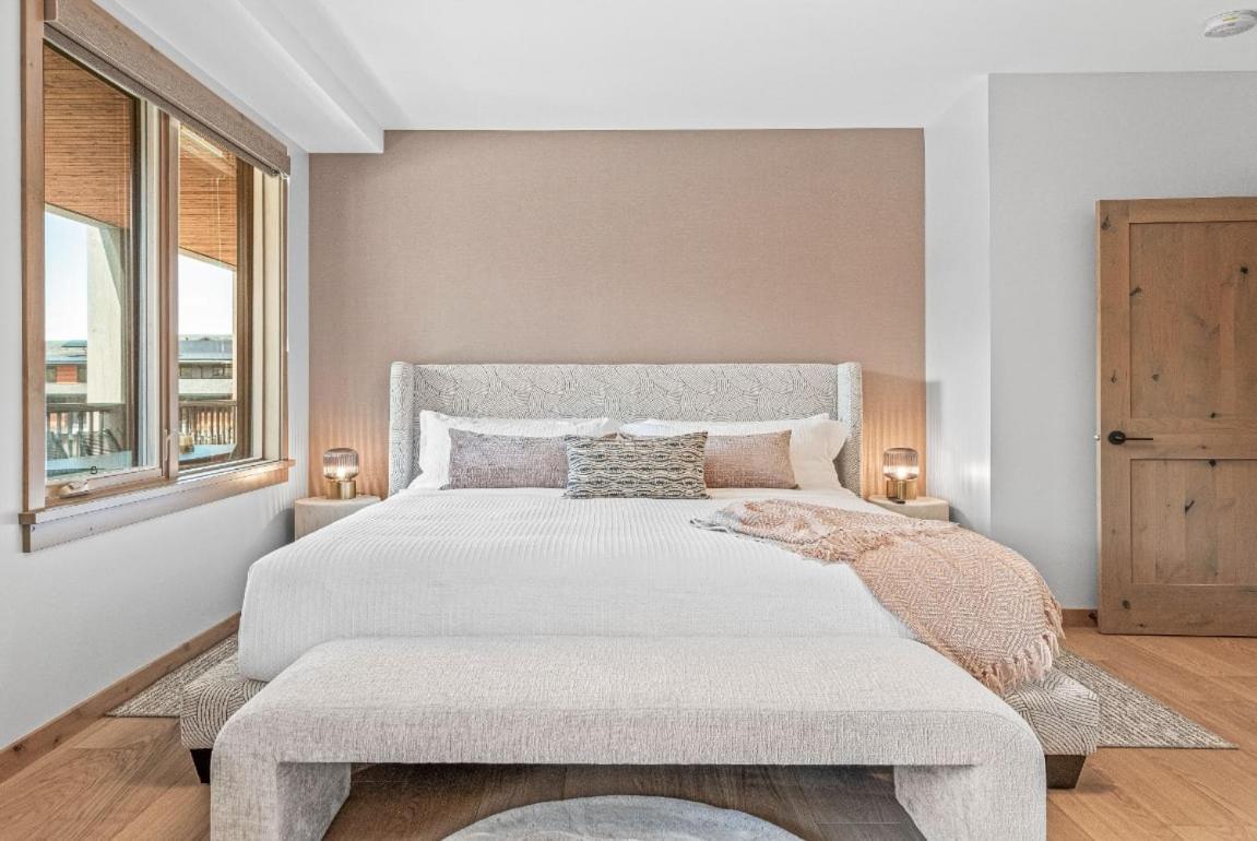 Rundle Lux Villa at Timberstone
