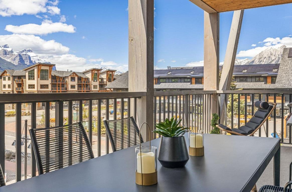 Rundle Lux Villa at Timberstone