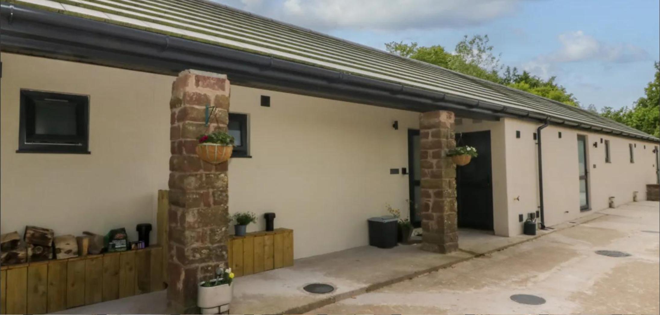 The Drey by Blake view holidays, a peaceful boutique retreat, 3 miles from Ennerdale- small twin or king bed available