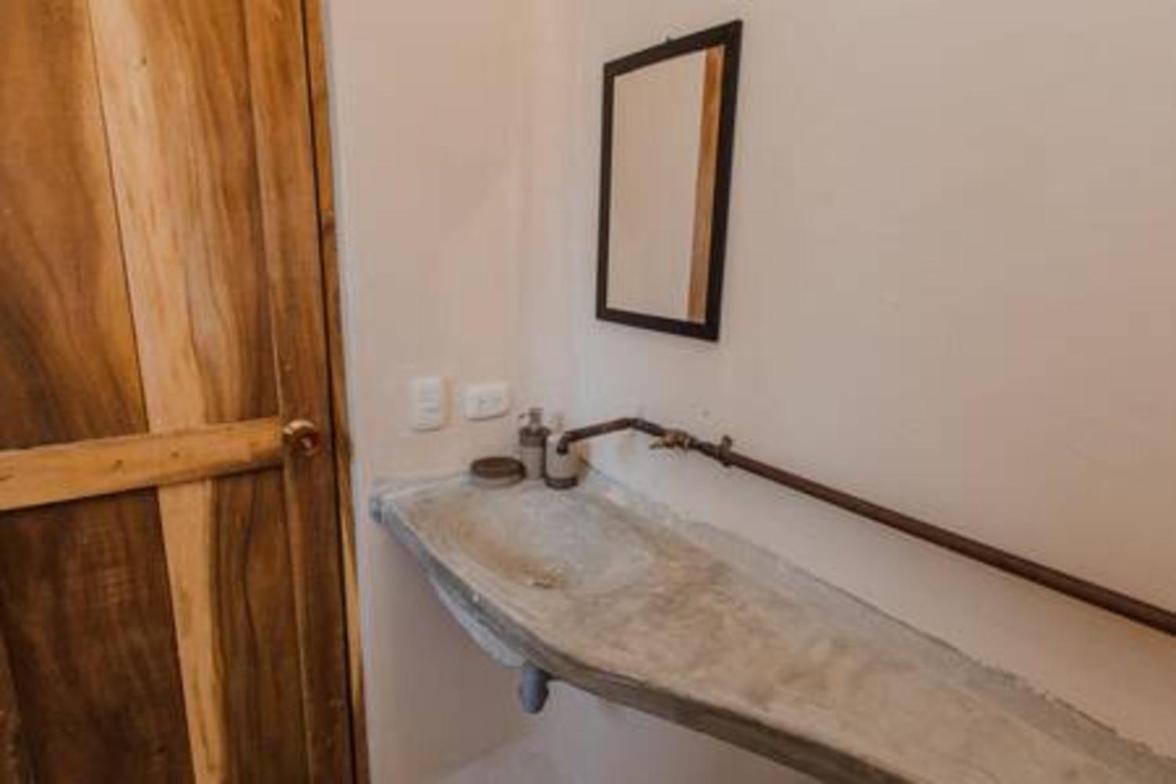 Comodo Apartamento en Santiago Tolú D5