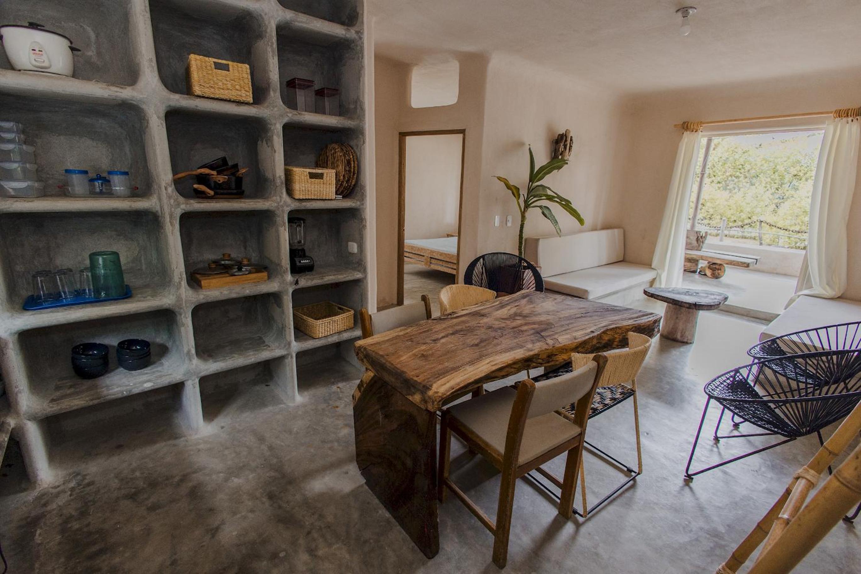 Comodo Apartamento con Terraza Frente al Mar - D1