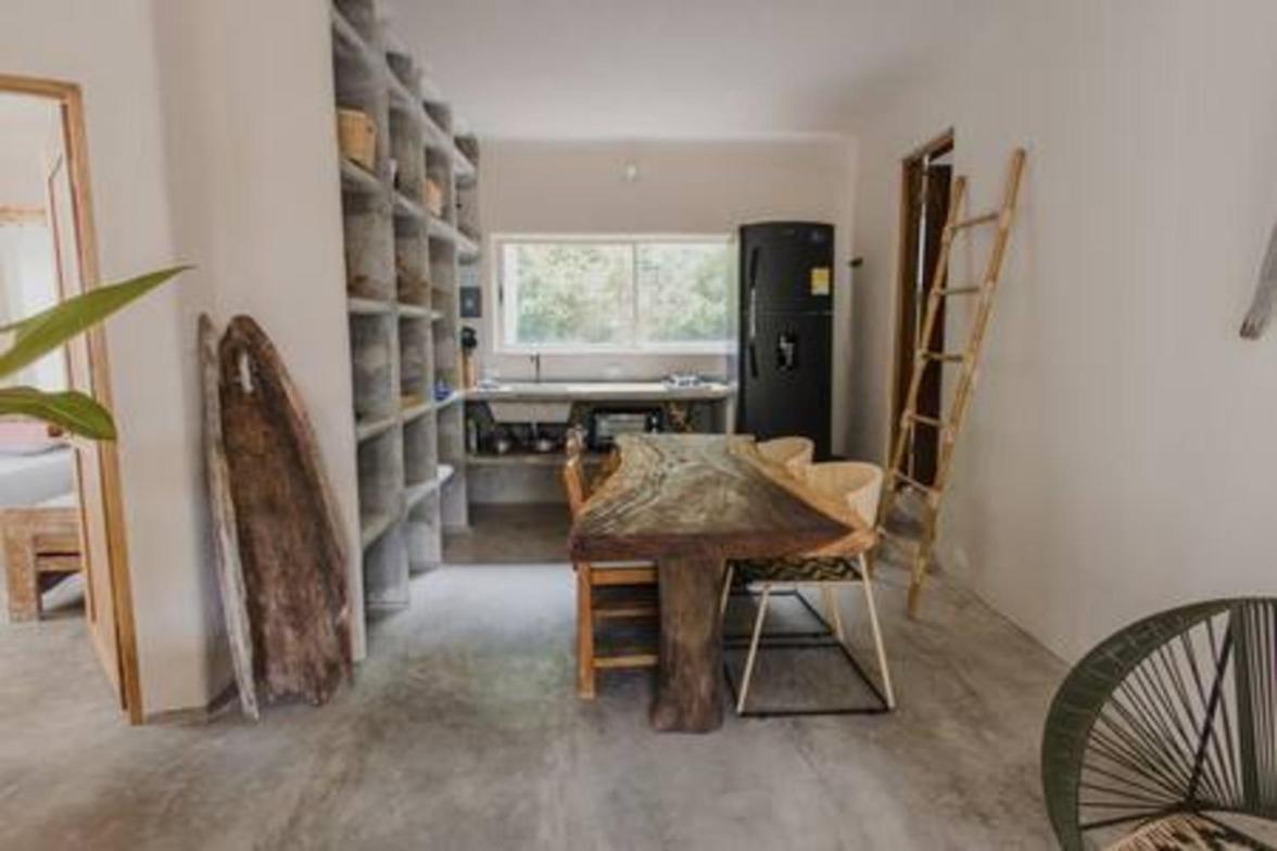 Comodo Apartamento con Terraza Frente al Mar - D2