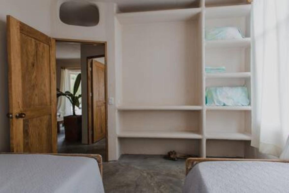 Comodo Apartamento con Terraza Frente al Mar - D2