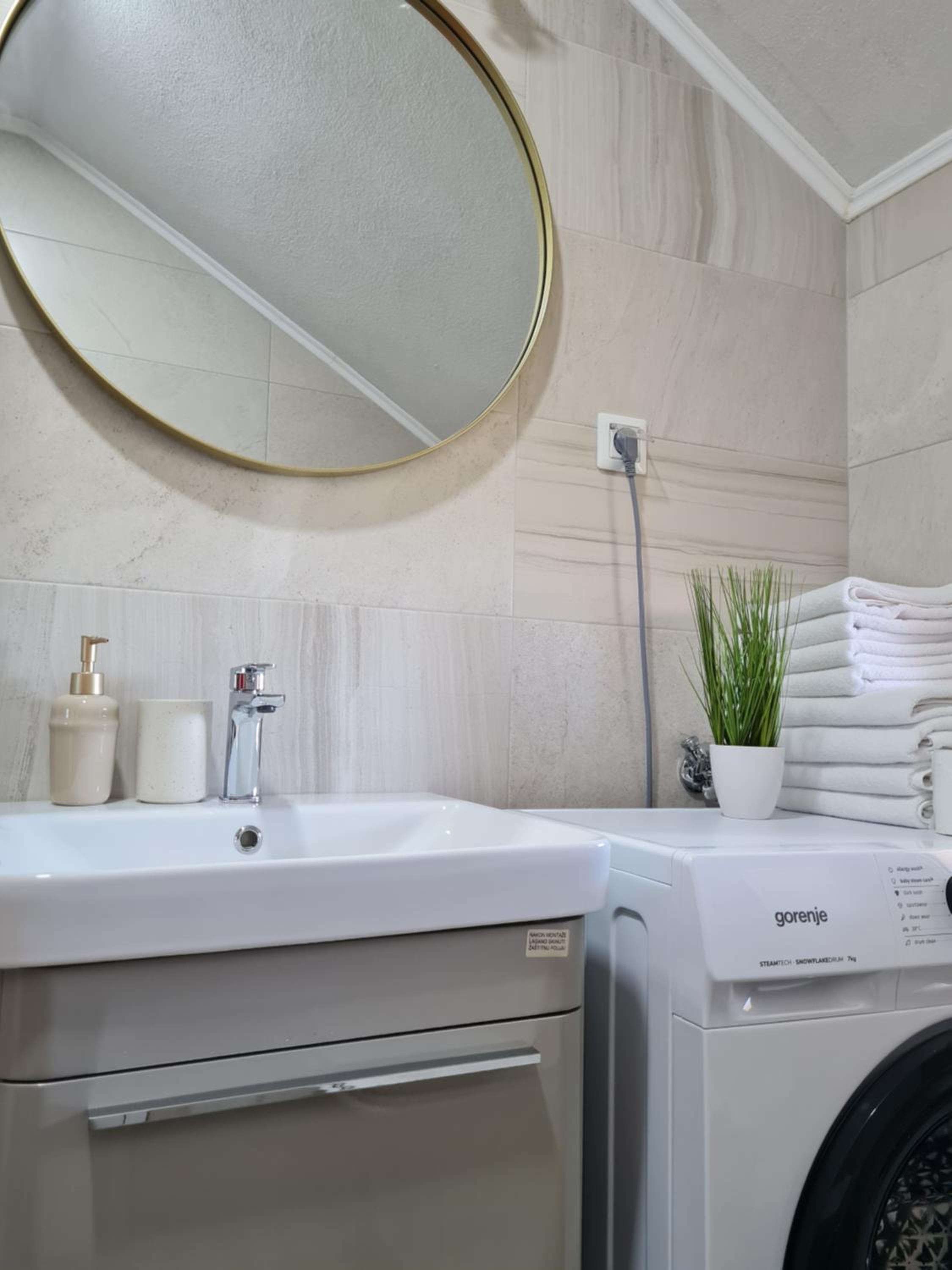 Apartment MAYA
