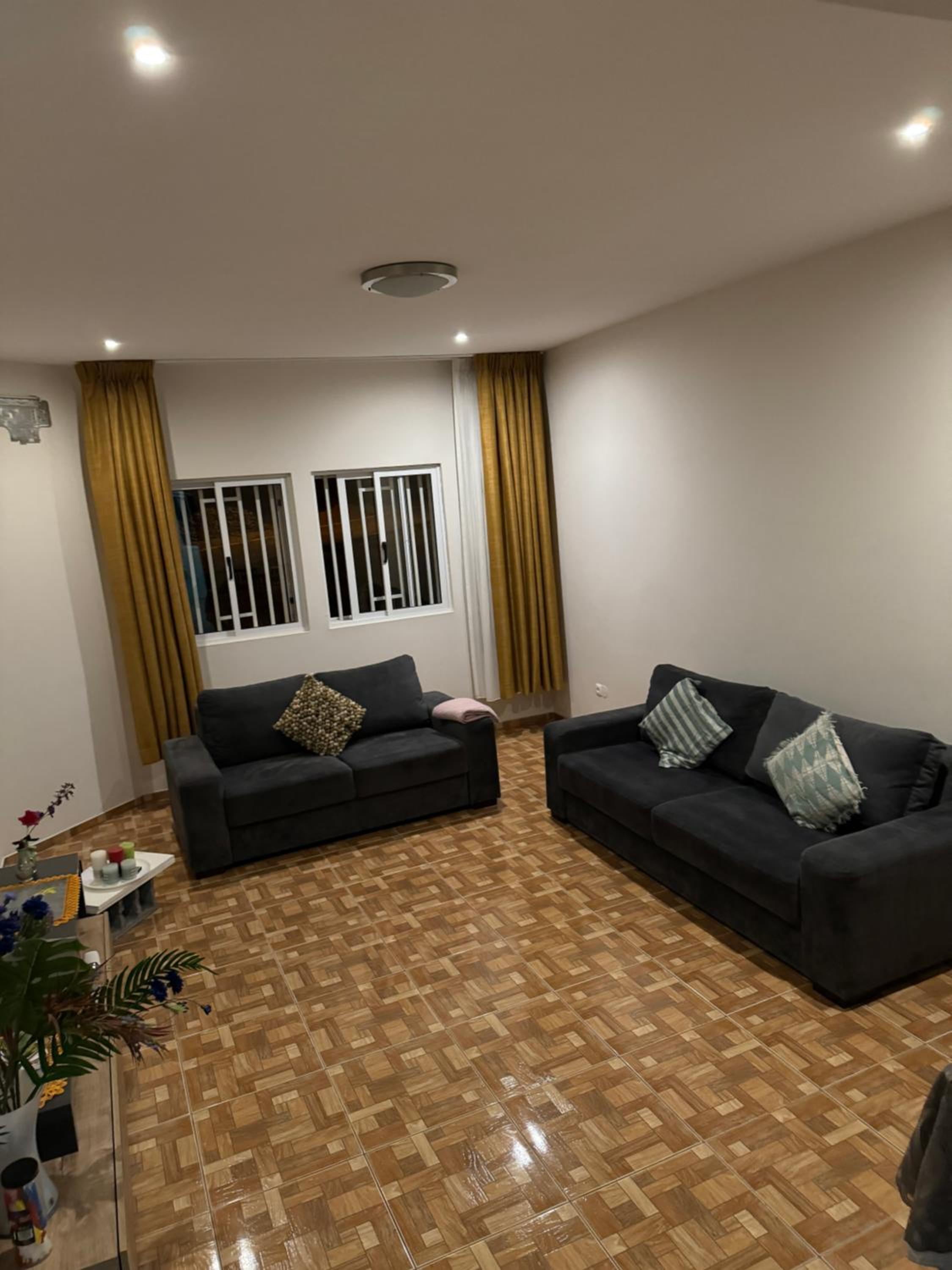 Apartment T3 for rent in Porto Novo