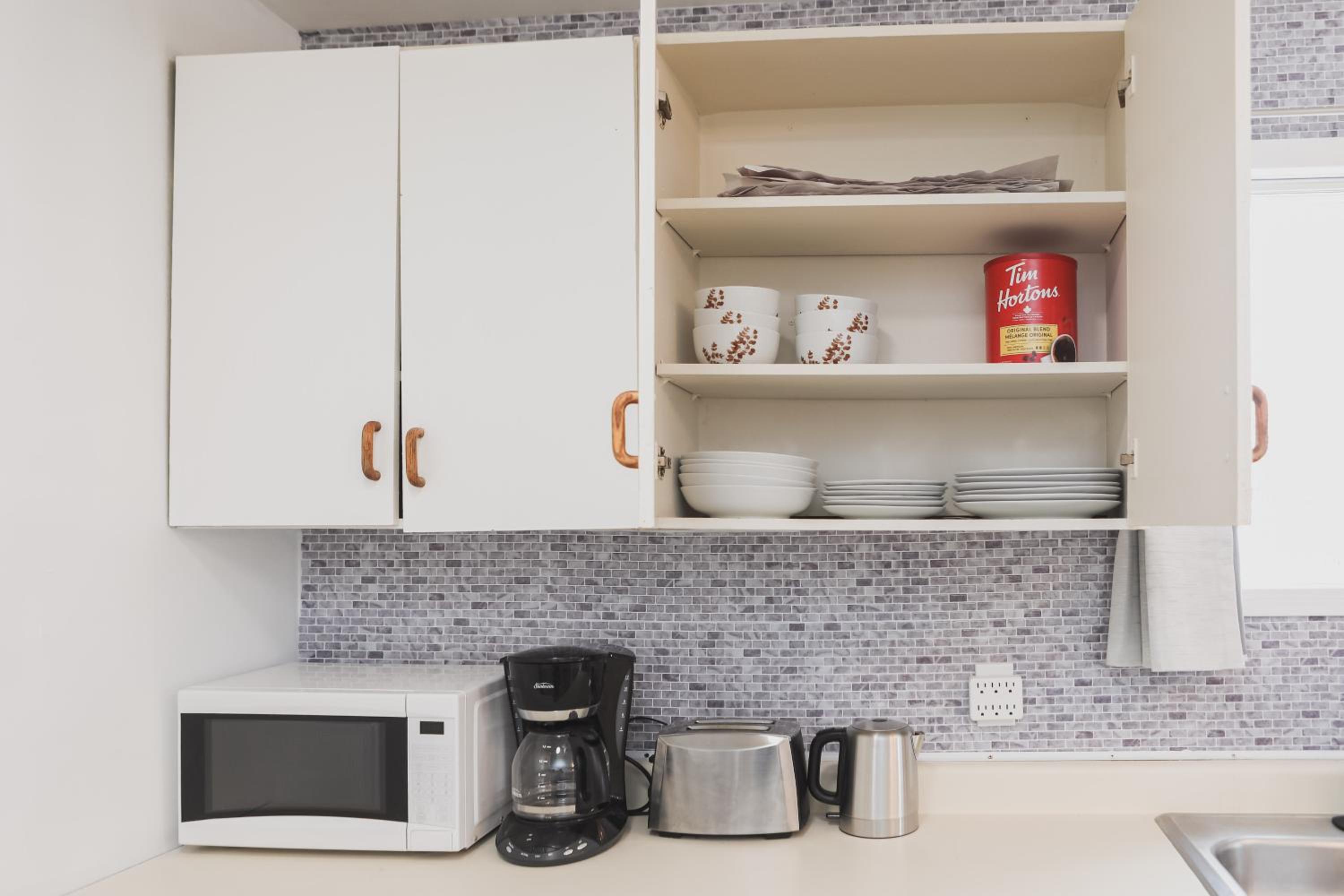 Entire Suite near YQM, NBCC, Champlain Mall - Centennial Park