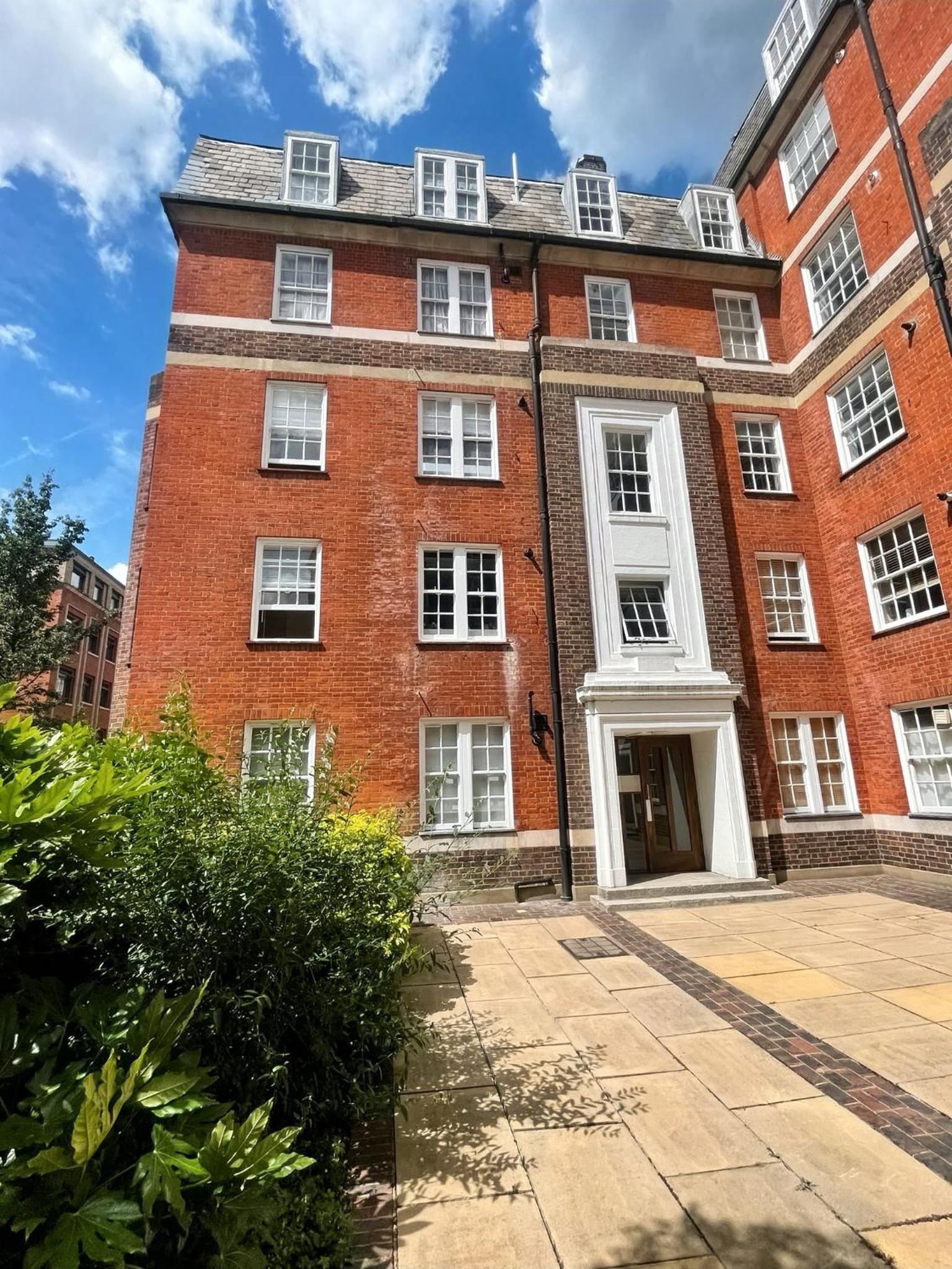 Stylish 1BR, 15 mins to Buckingham Palace, Central London