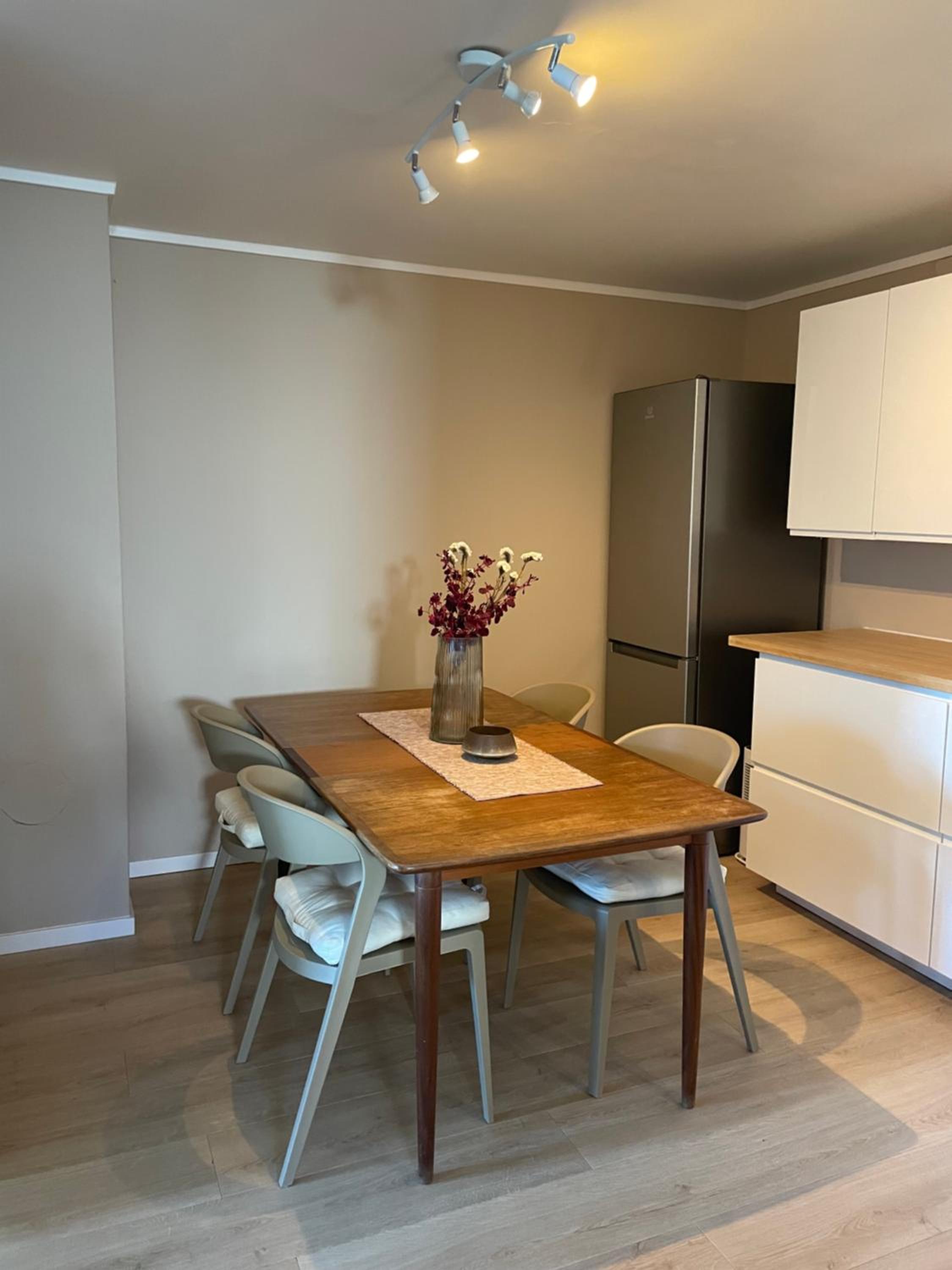 Well-Equipped Apartment with Stunning Views
