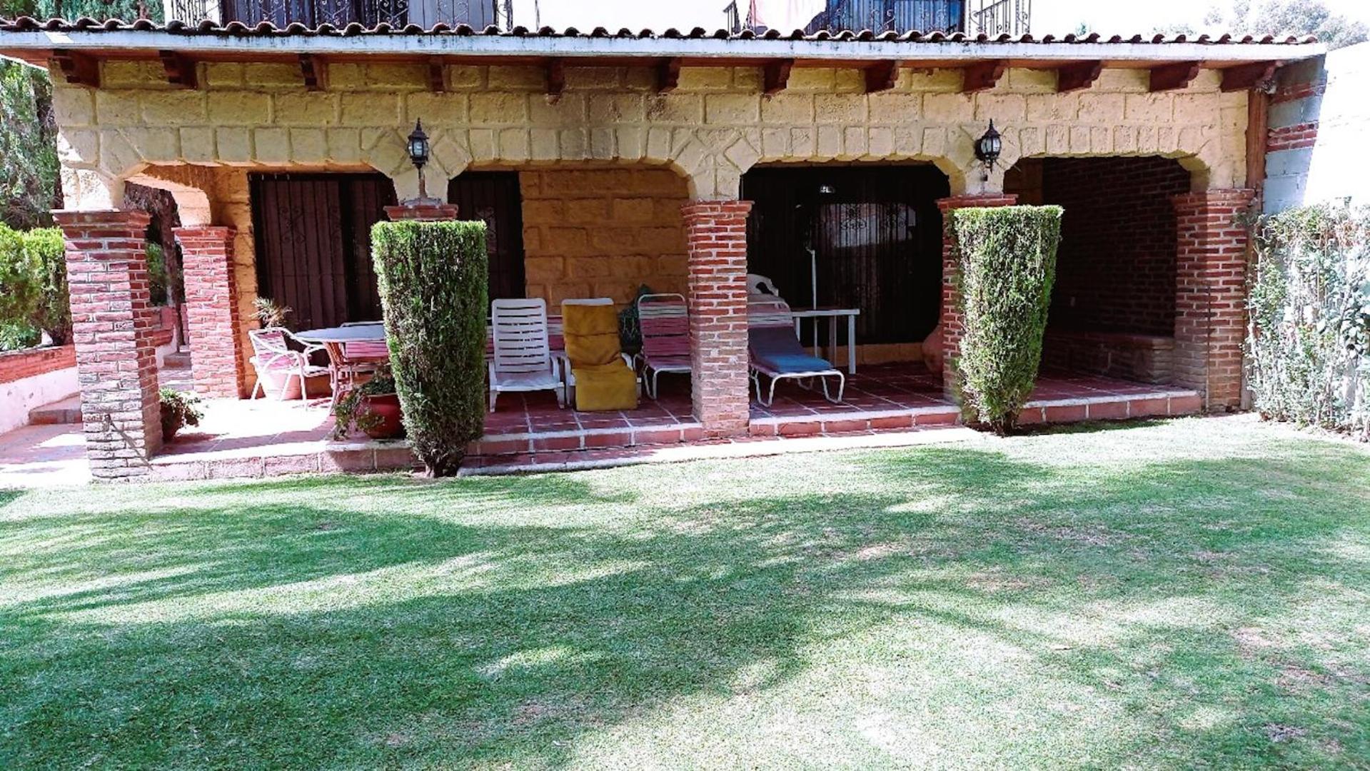 Photo 33