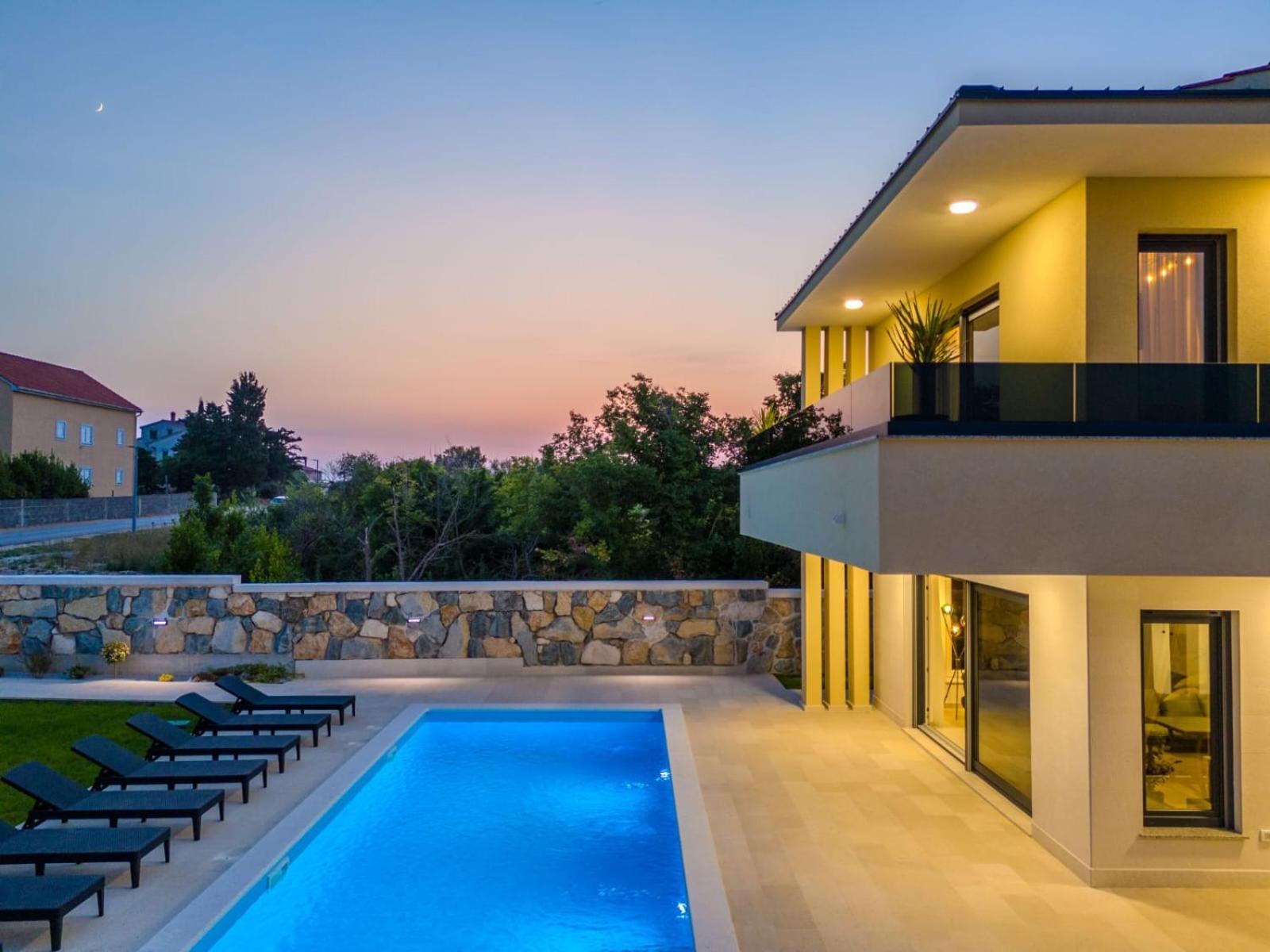 New Luxury Villa with private pool - by TA Leut Agency view 3
