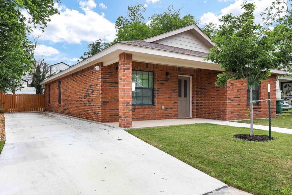Photo 34