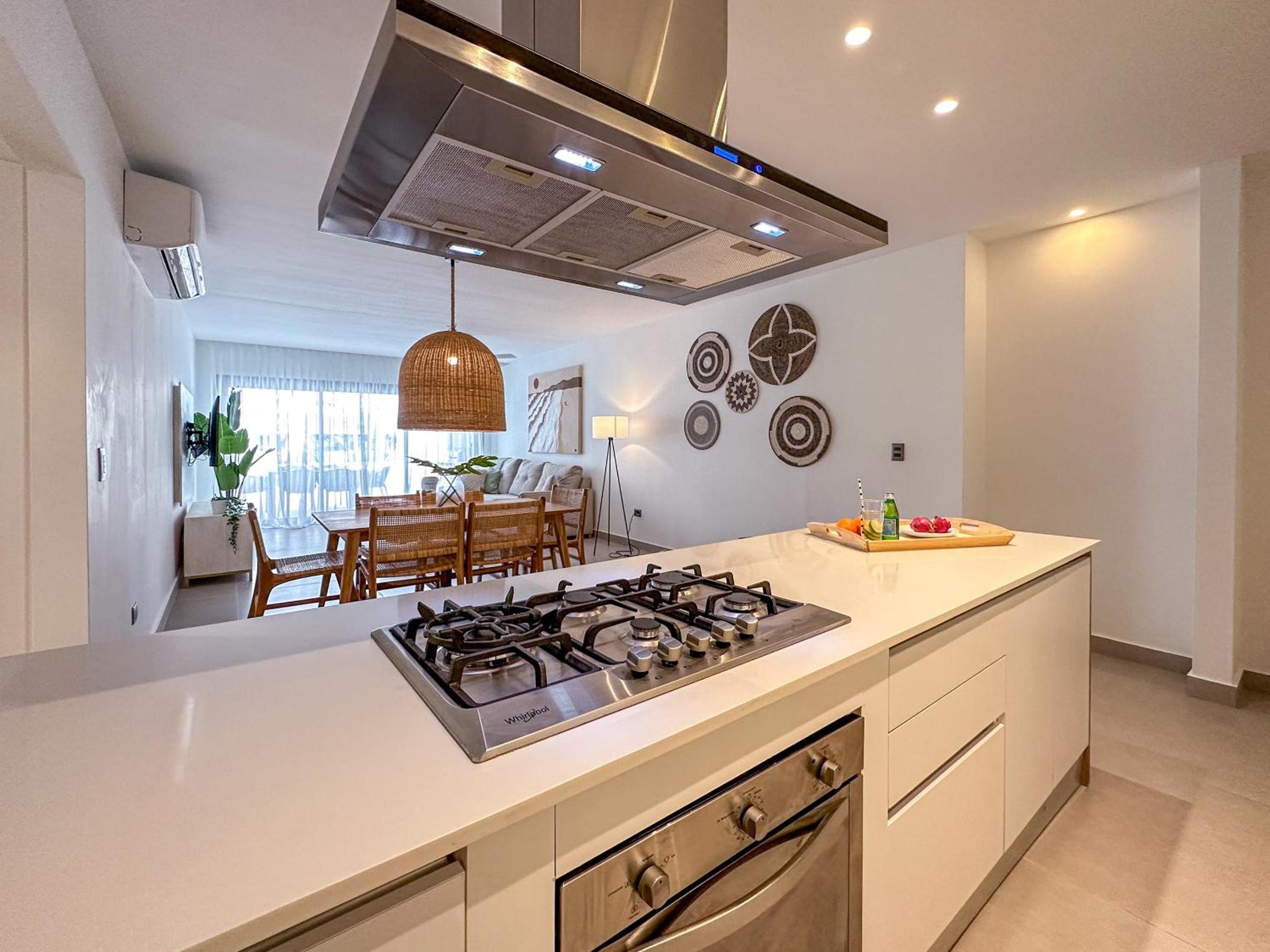 Luxury 3 bedroom apartment at the beach view 2