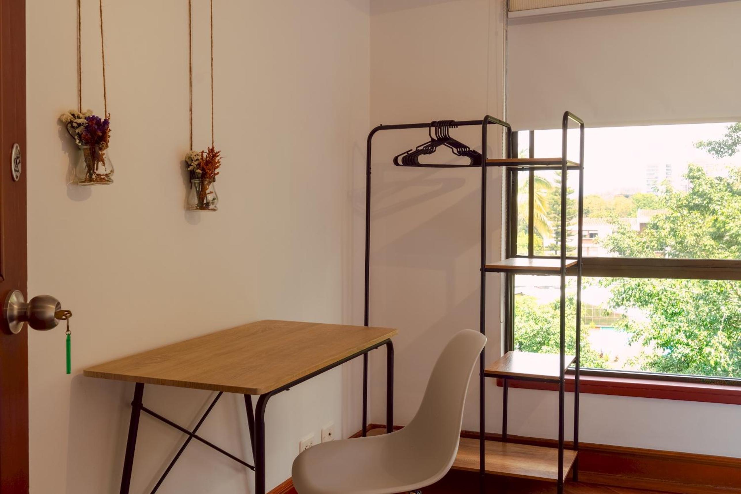 Habitación comfortable baño compartido Poblado-B13