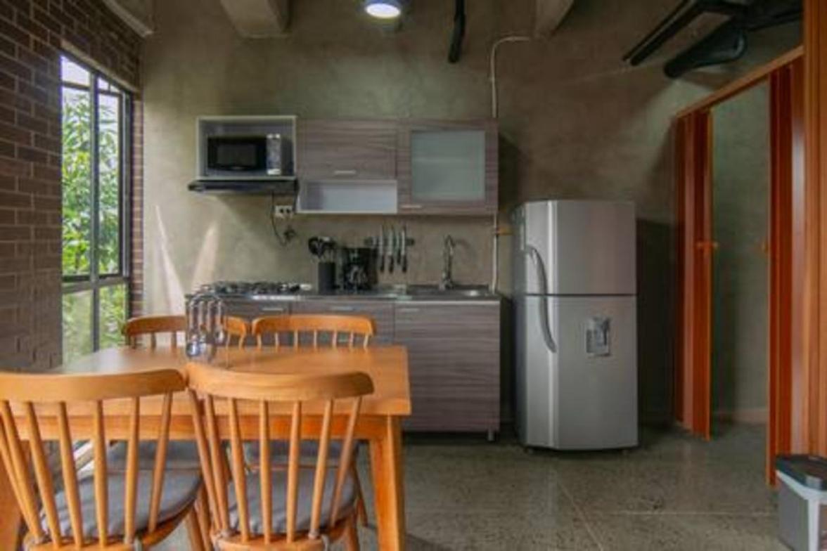 Práctico y central apartamento en Envigado -C2