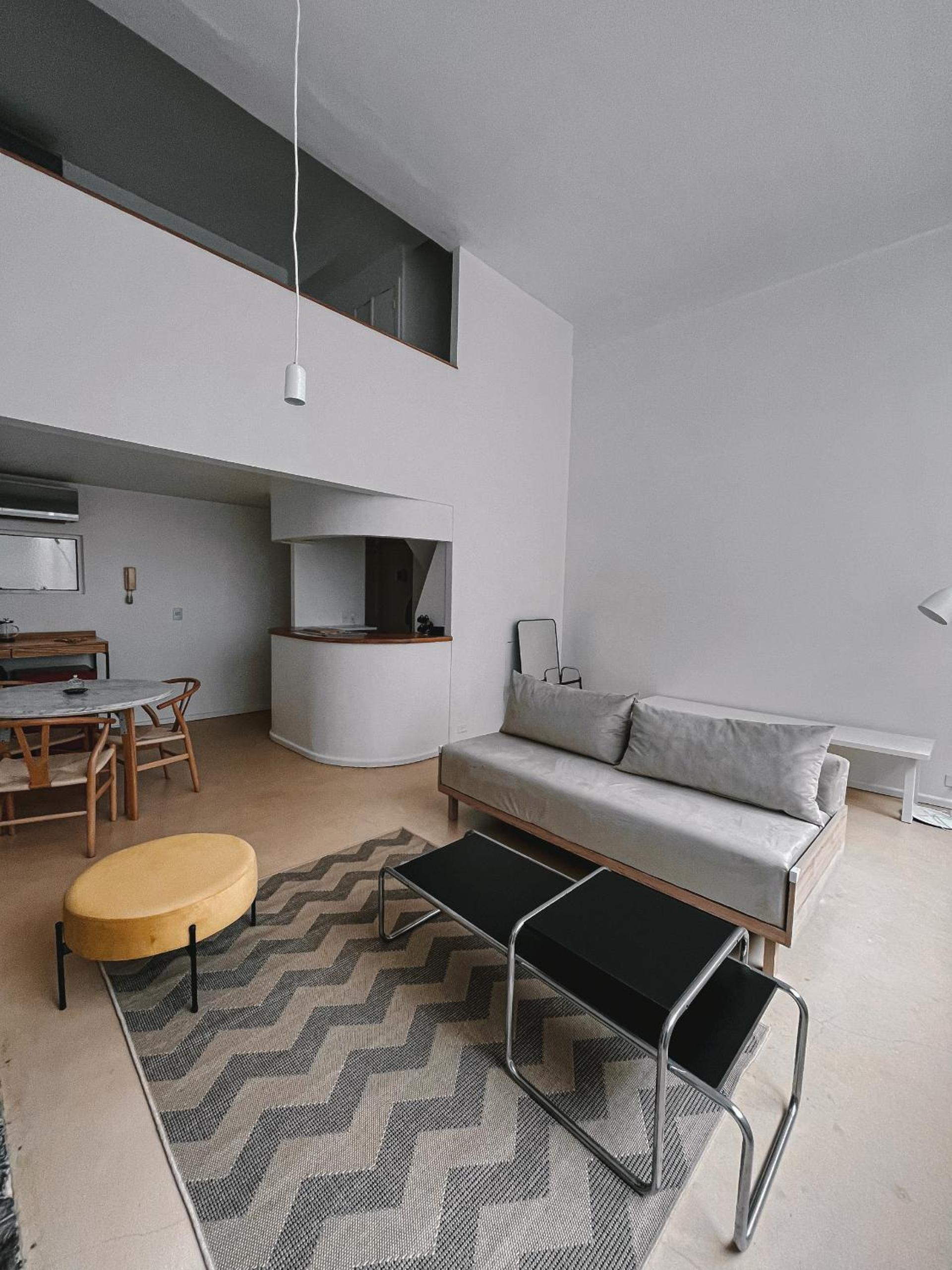RentUp - Espacio unico, duplex luminoso cerca de Galerias Pacifico