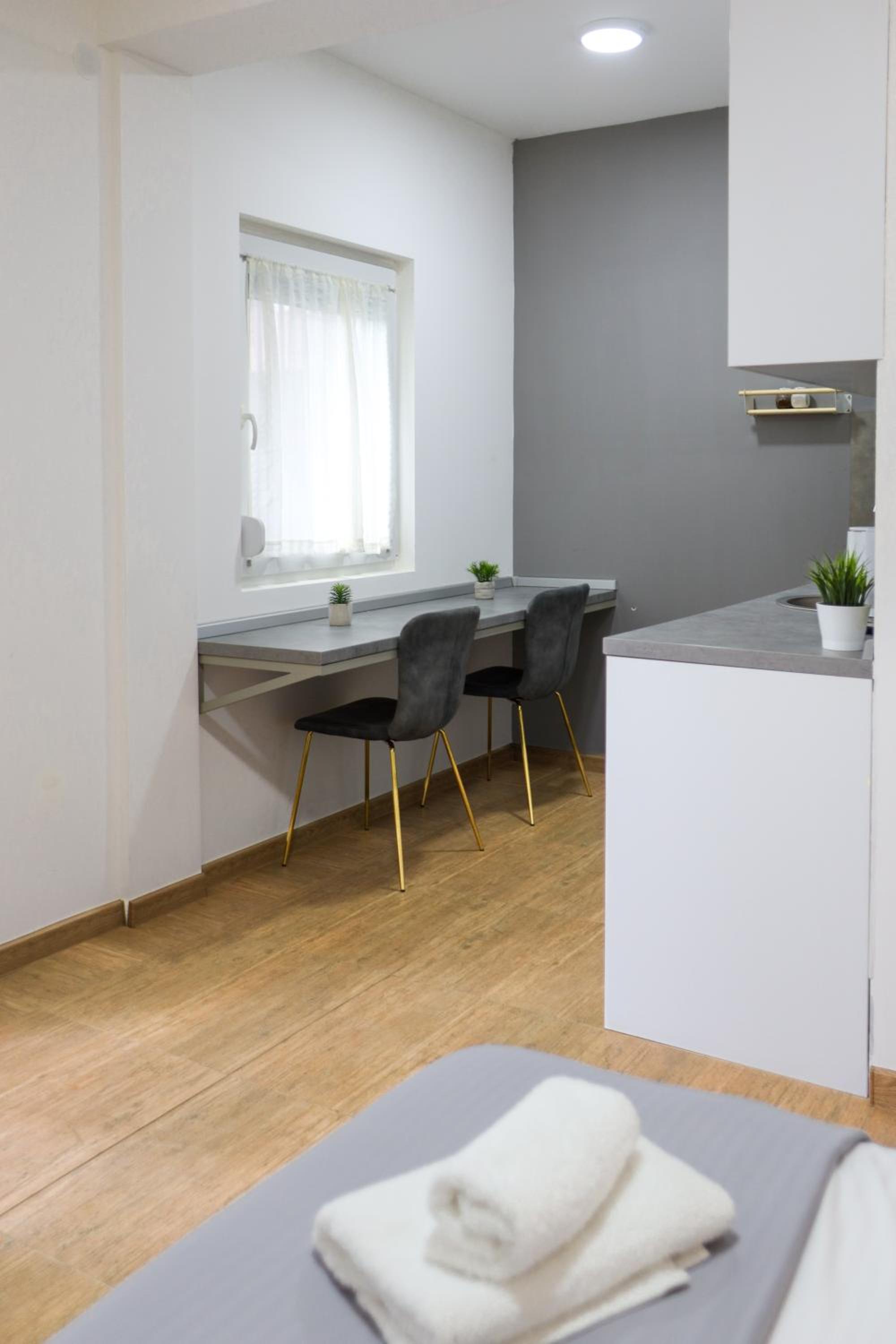 Airport Stay Apartments view 3