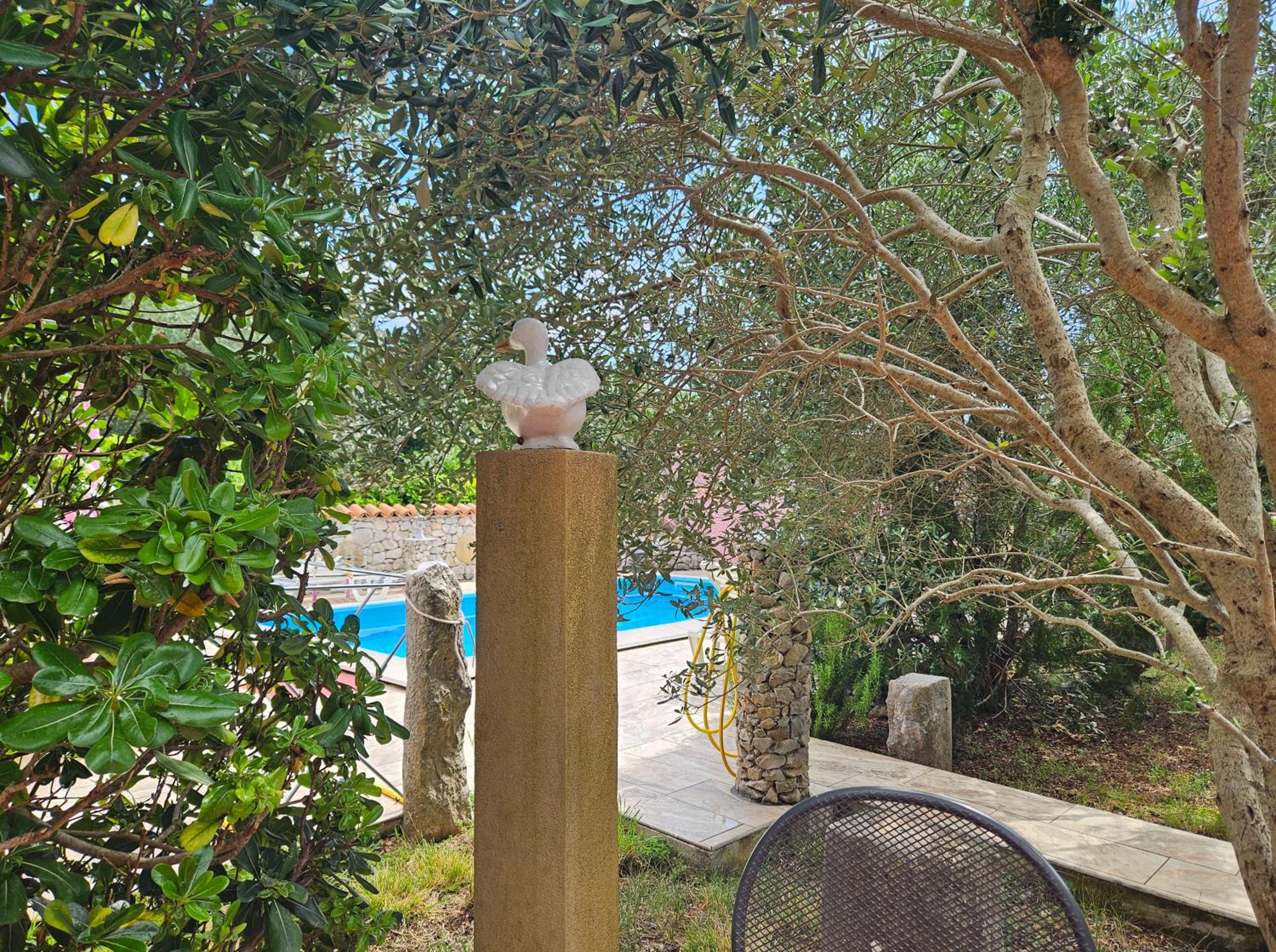 Villa Kate, with a private swimming pool and garden photo 4