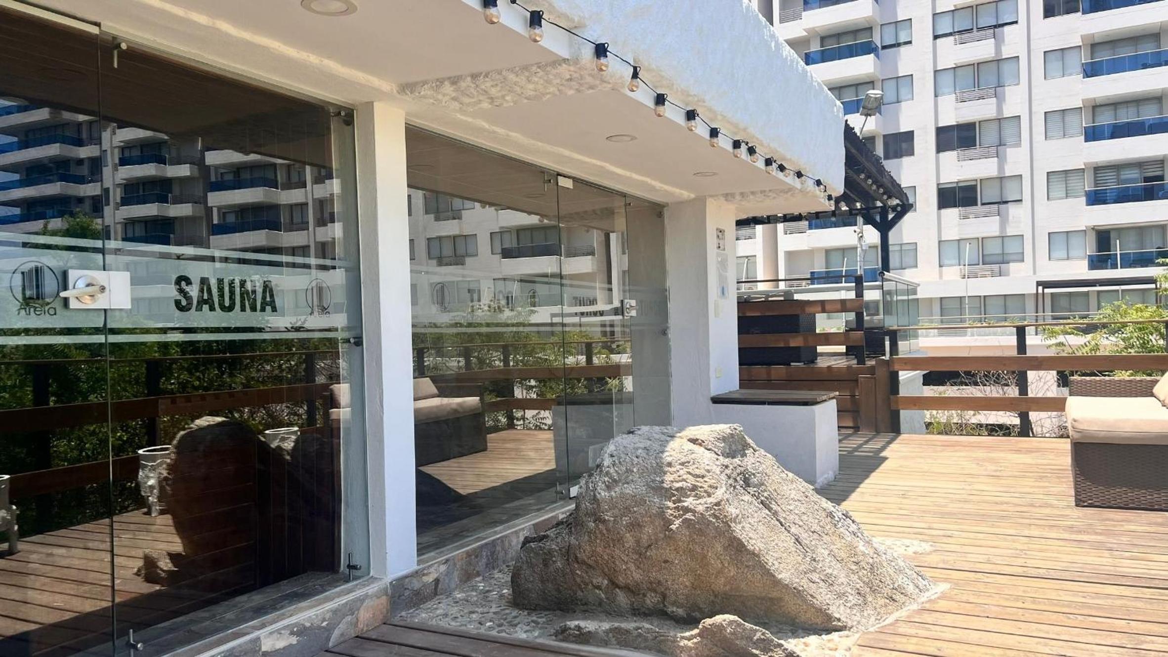 Apto con servicio de playa, terraza con vista 360