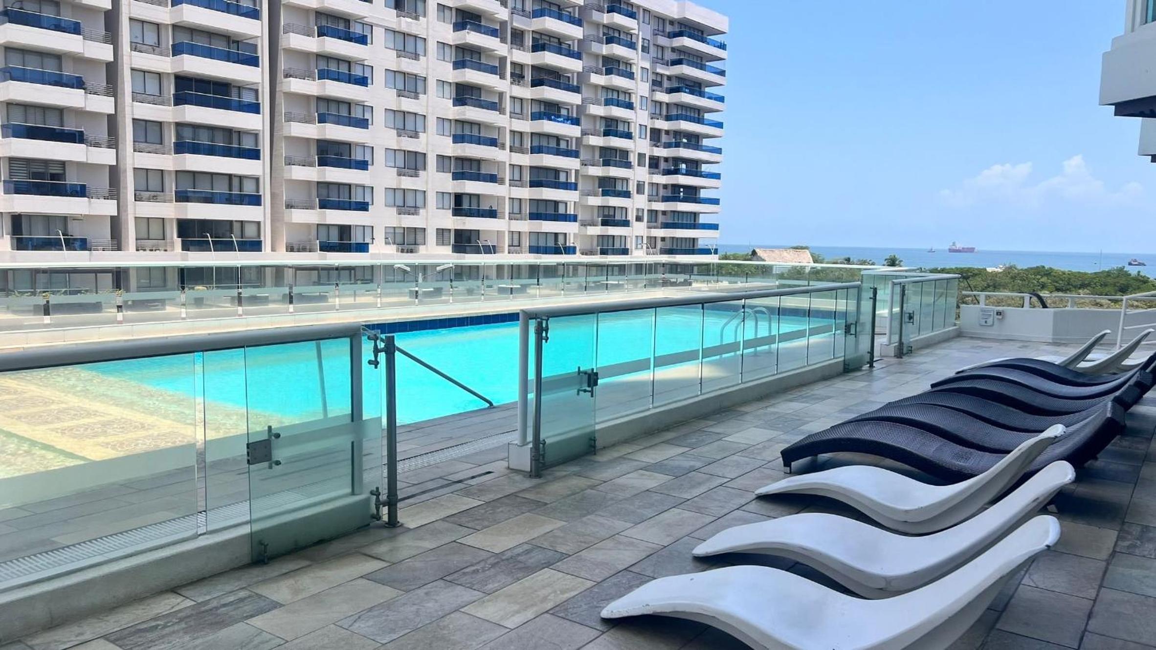 Apto con servicio de playa, terraza con vista 360