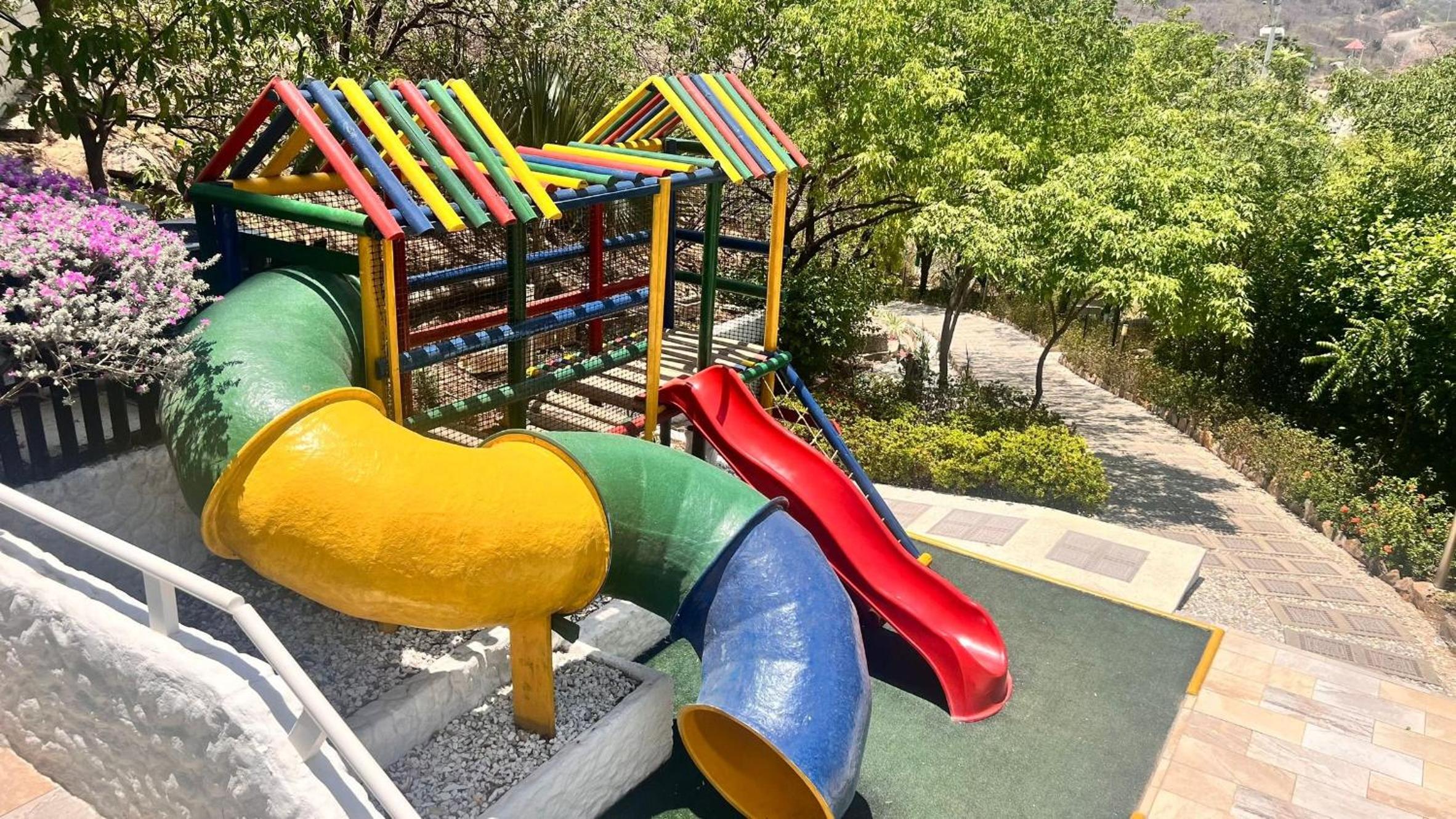 Edificio Areia en pozos Colorados, Apto 2 habitaciones 2 baños