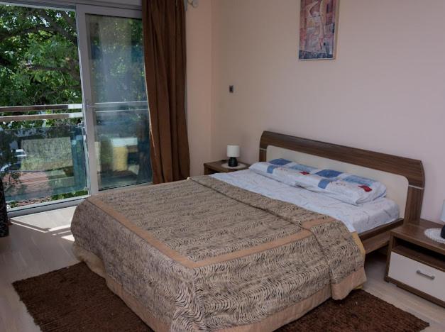 Photo 41