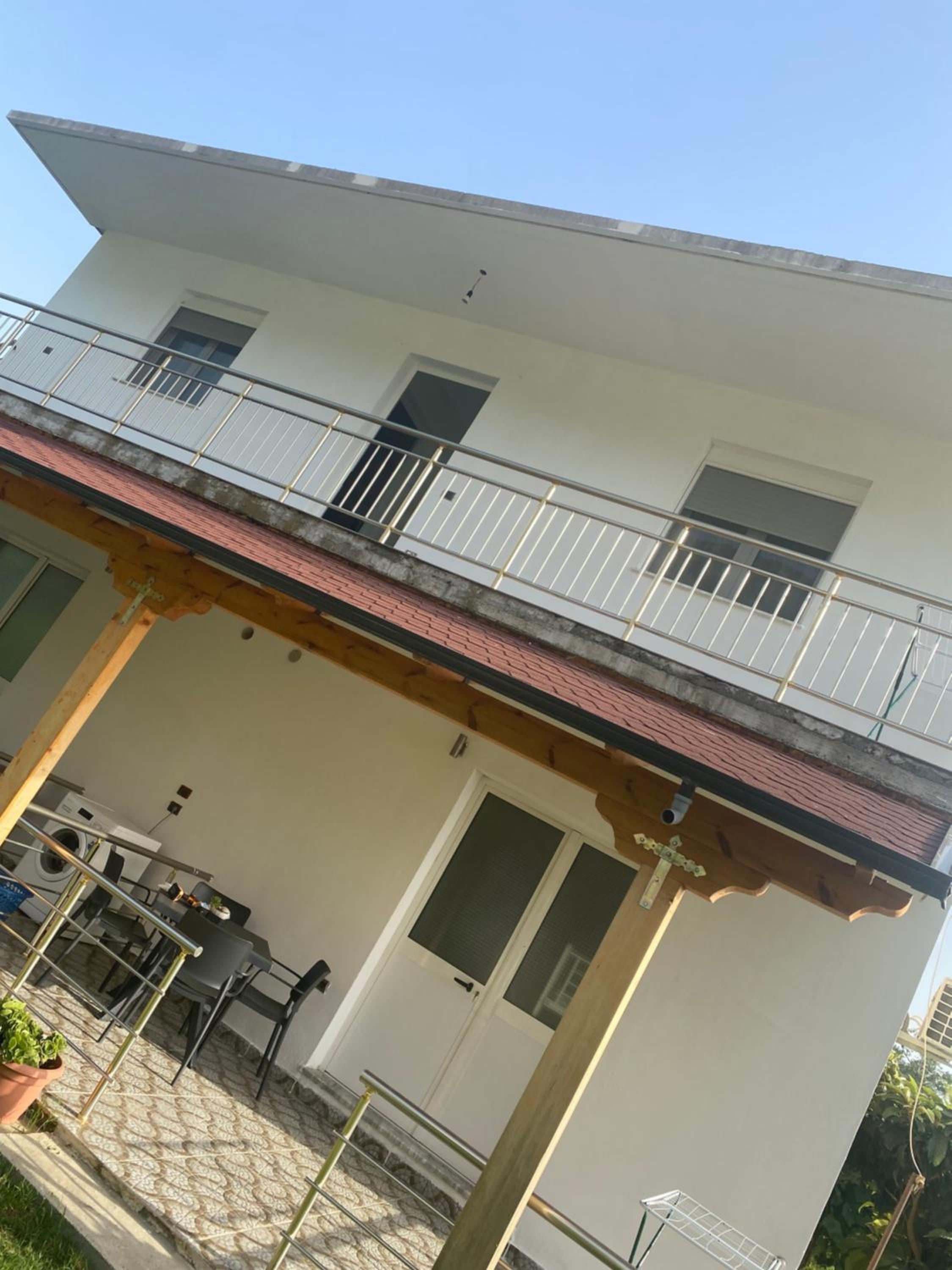 guesthouse Malaj