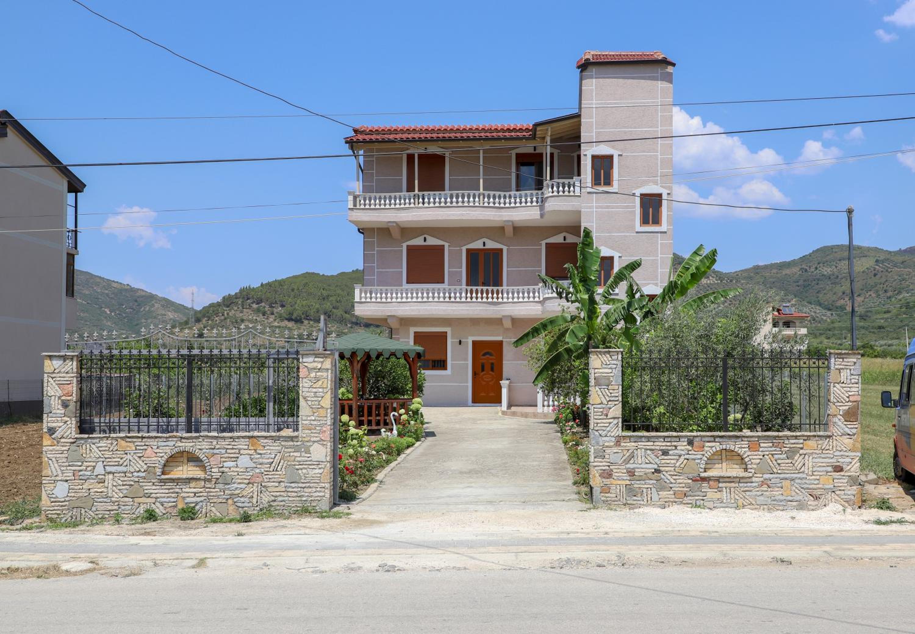 Villa Mara