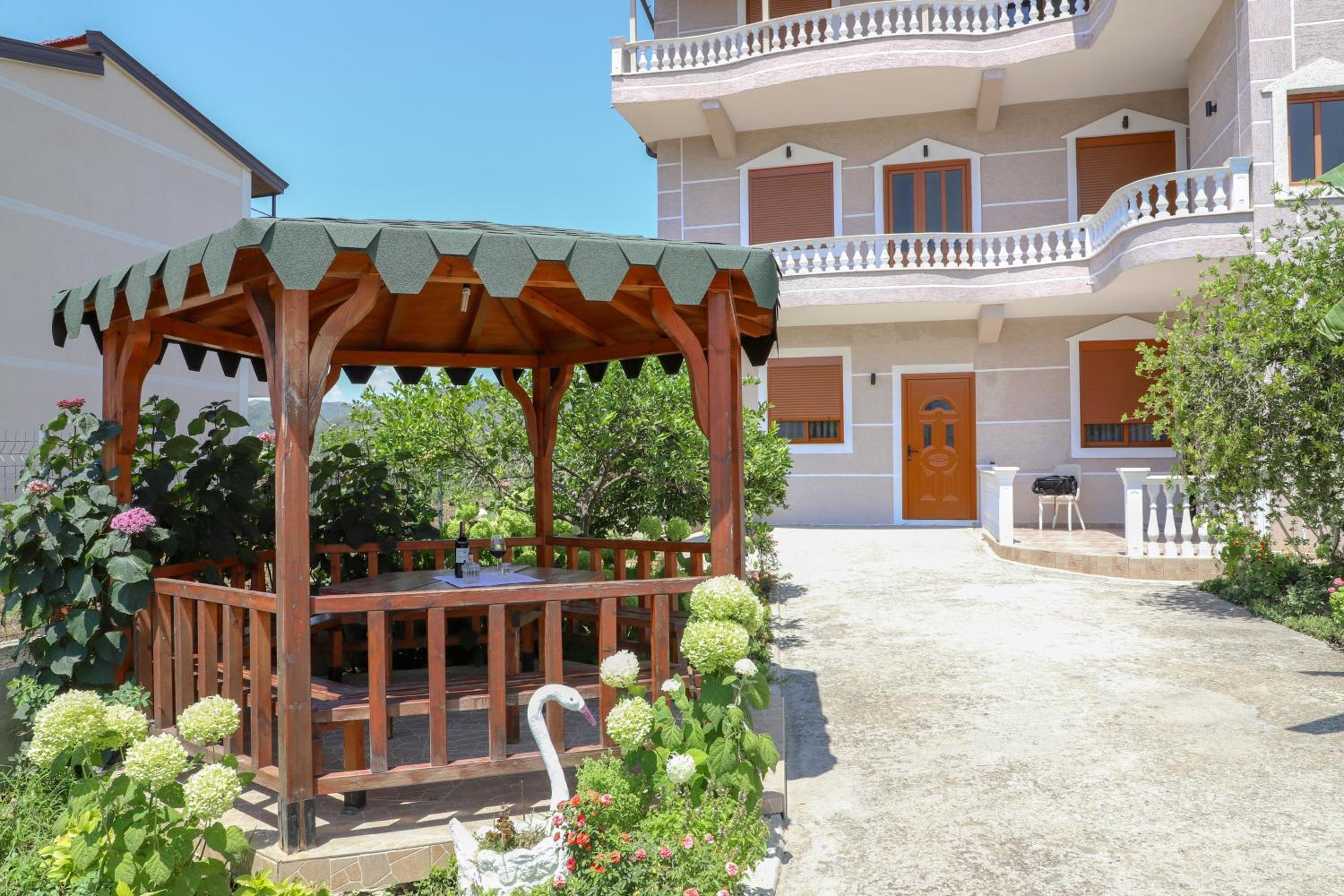 Villa Mara