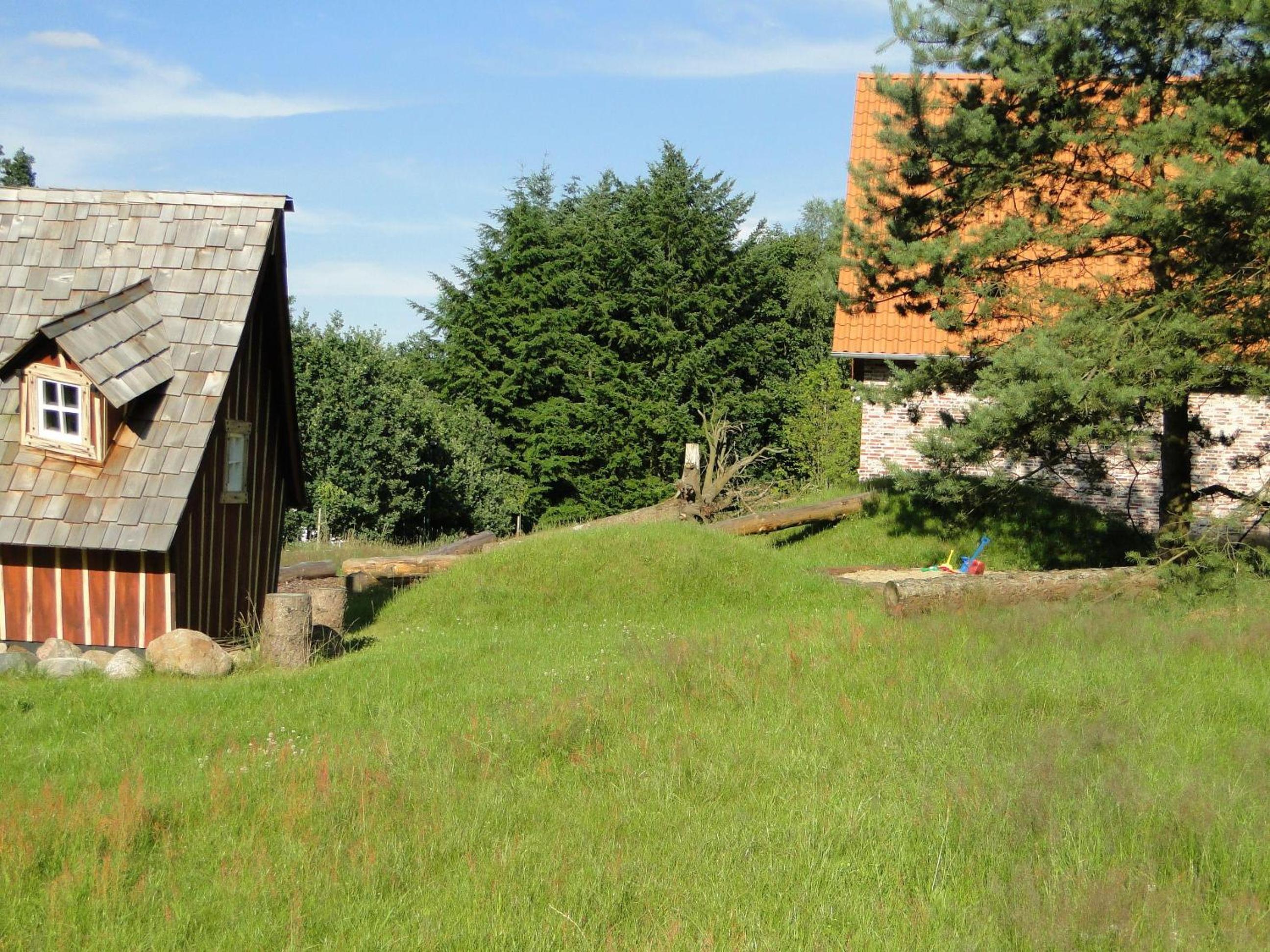Bispinger-Heidezauber-Haus-Weissdorn