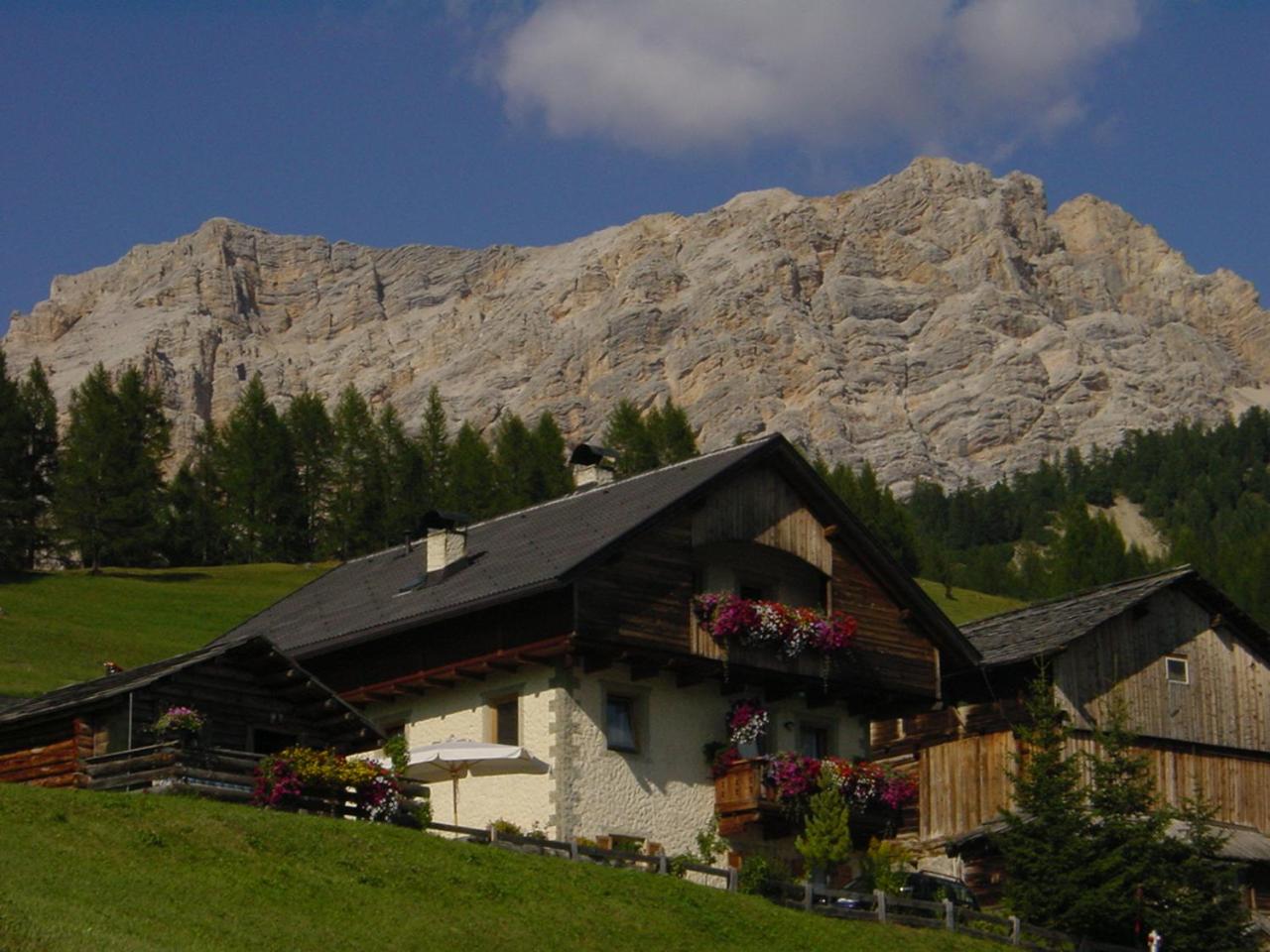 Ciasa Rü view 3