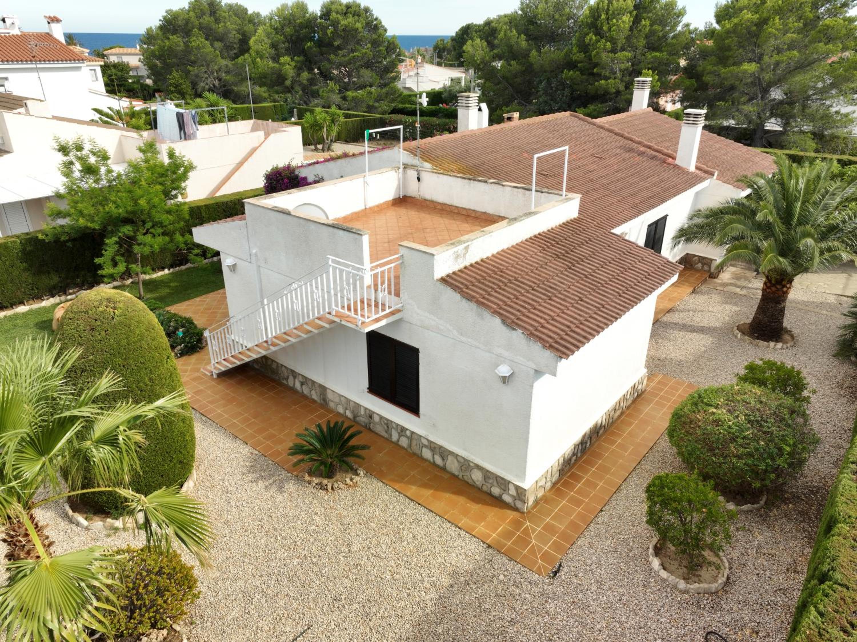 Exclusiva villa con piscina