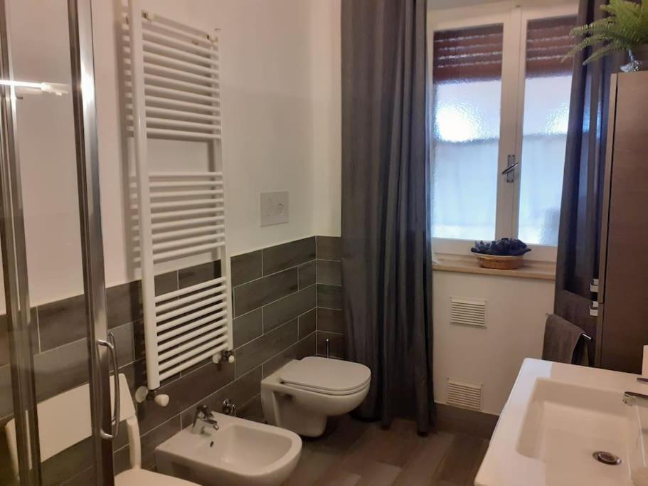 La casa del mare en Pescara — bathroom