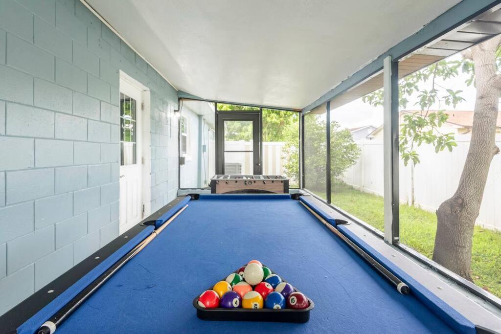 Modern 3Bedroom 2 Bathroom Home Near Universal